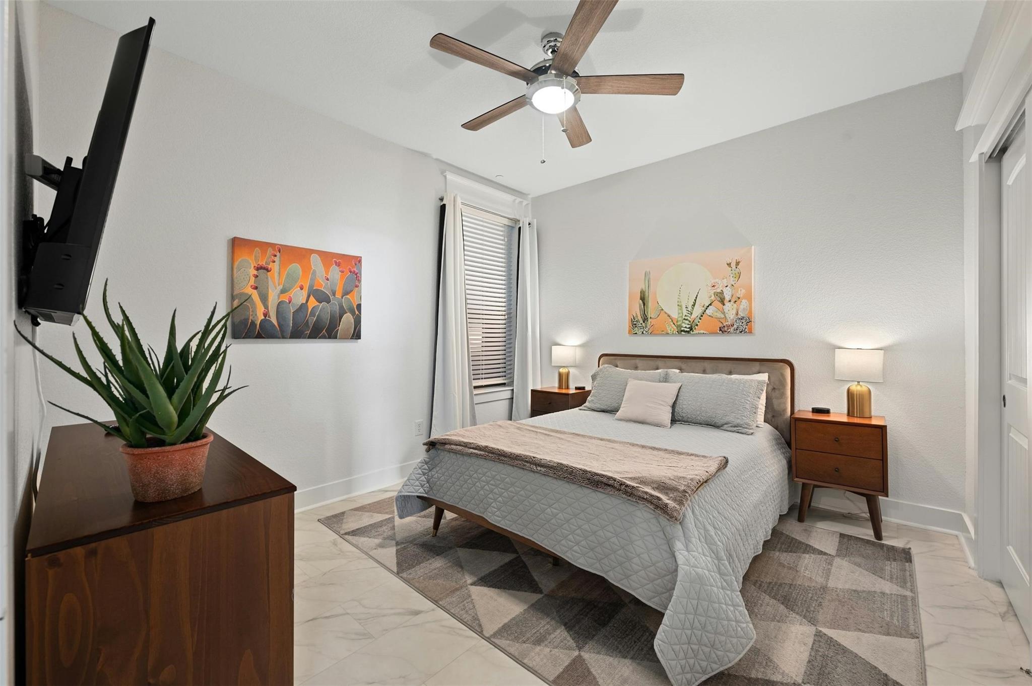 17800 Edgewood Way # 202, Jonestown, TX 78645