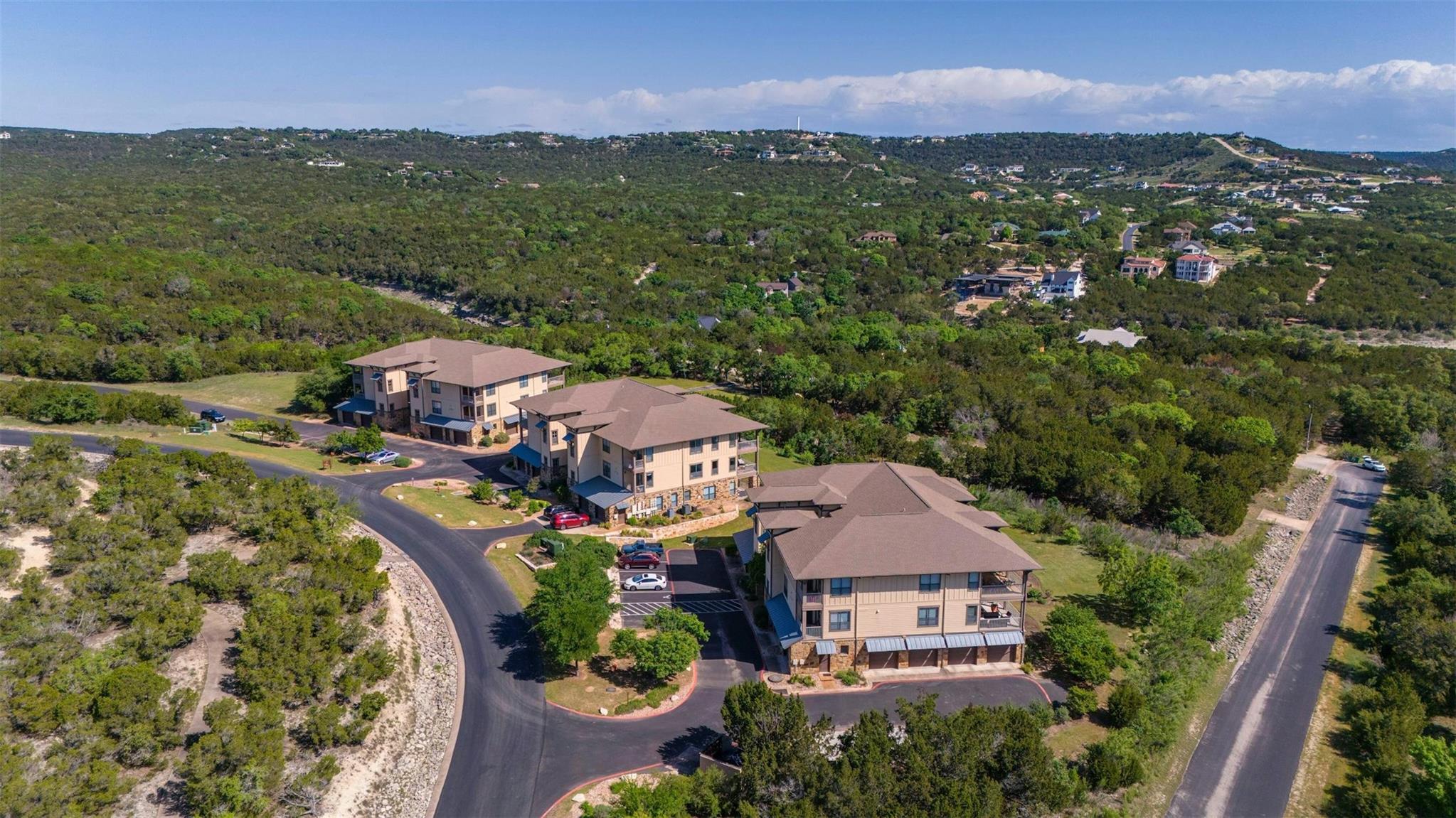 17800 Edgewood Way # 202, Jonestown, TX 78645