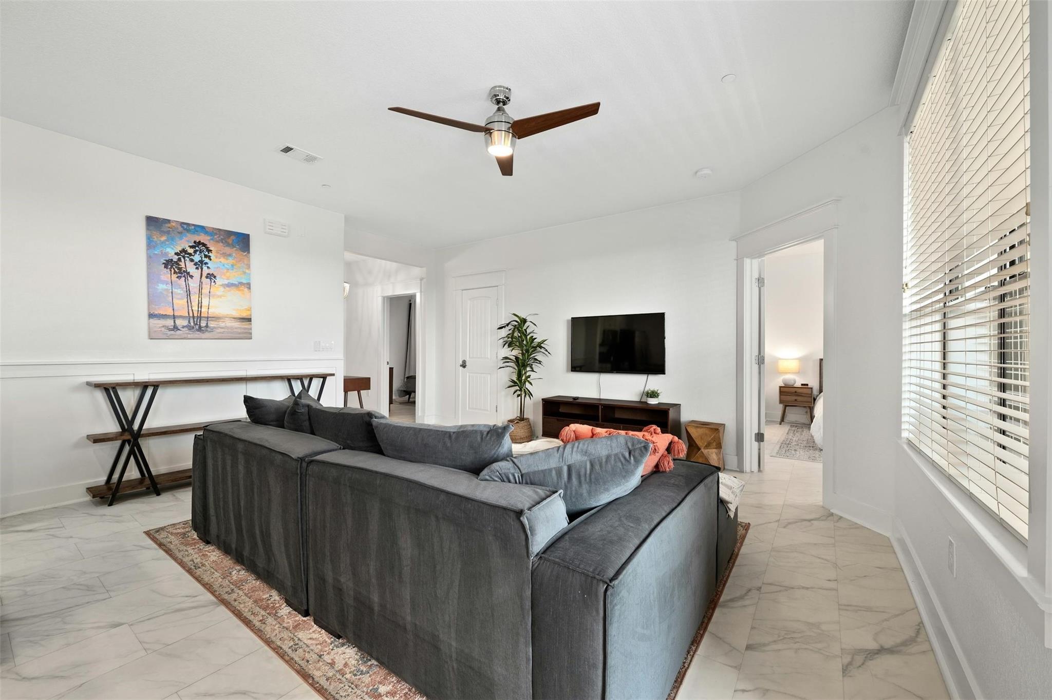 17800 Edgewood Way # 202, Jonestown, TX 78645