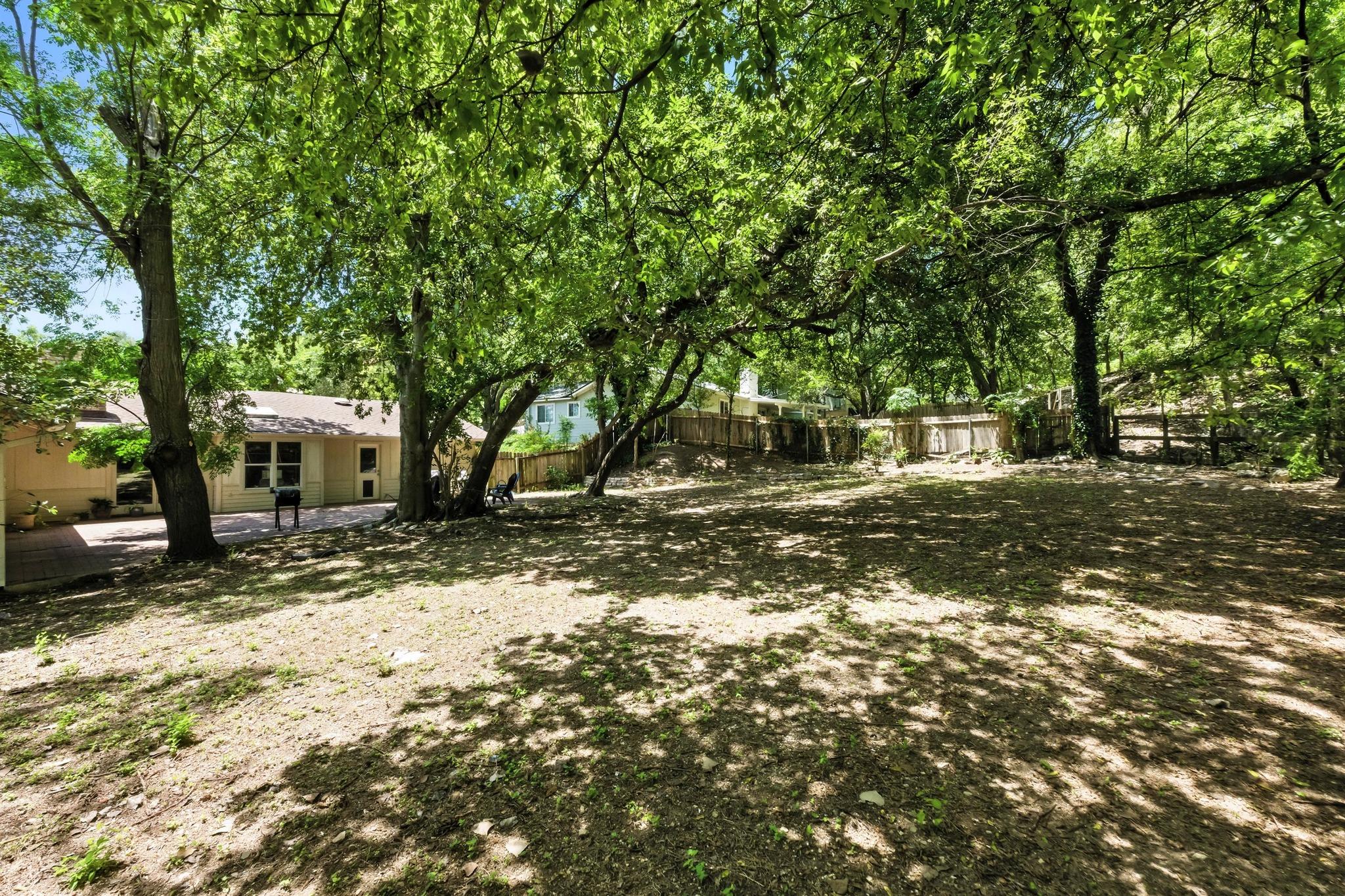 3916 Knollwood Dr, Austin, TX 78731