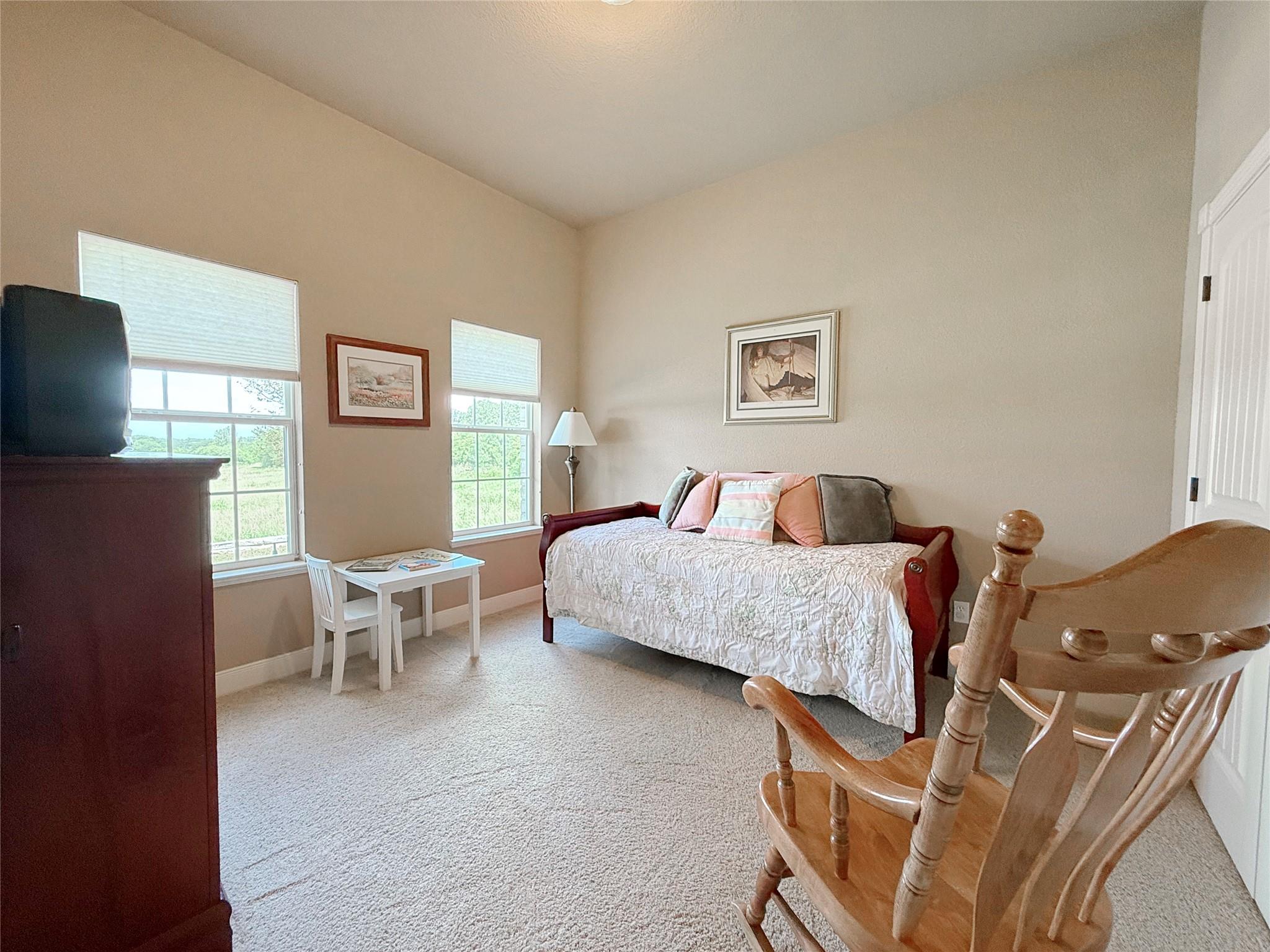 1611 W Fm 696, Lexington, TX 78947