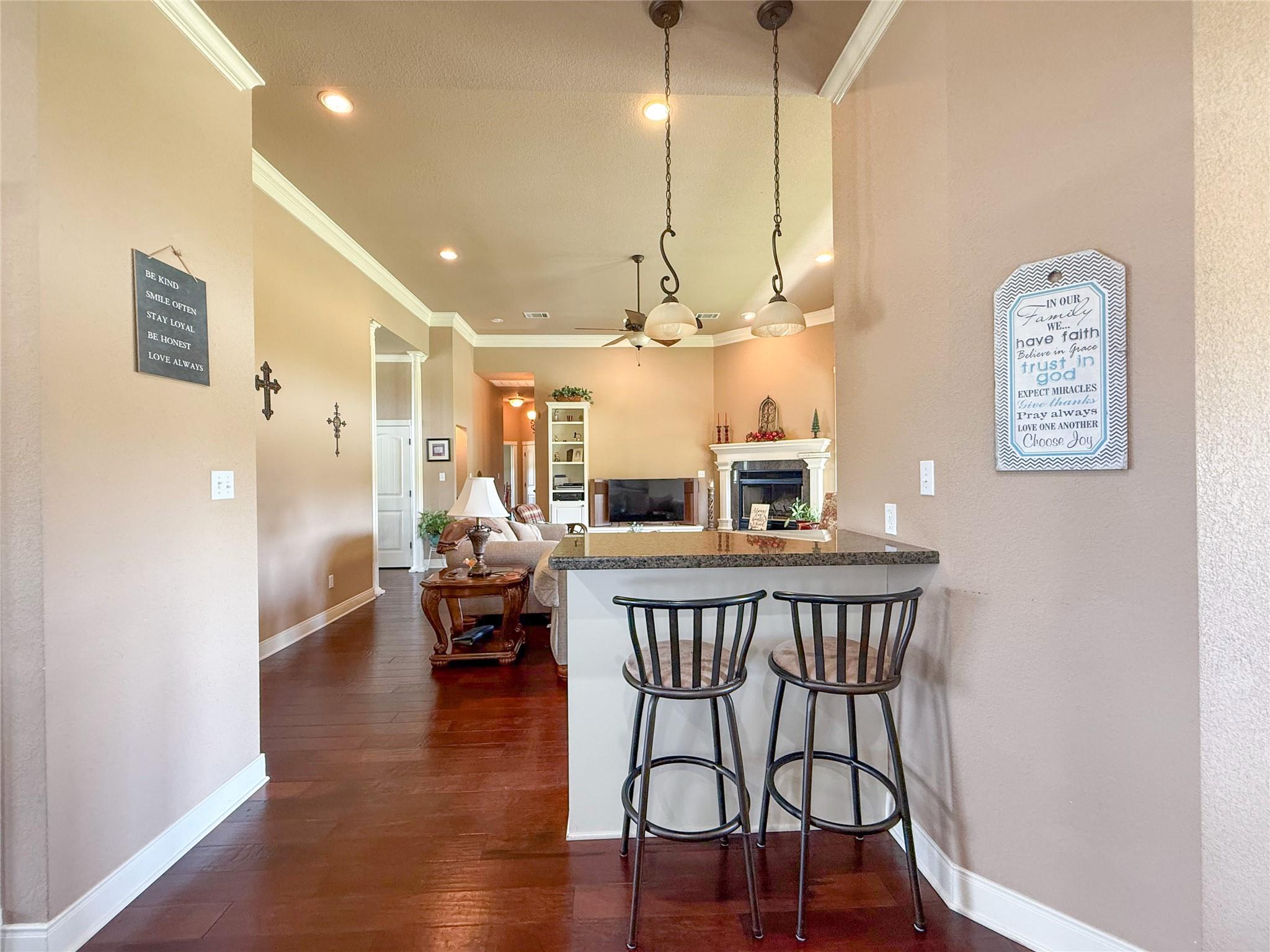 1611 W Fm 696, Lexington, TX 78947