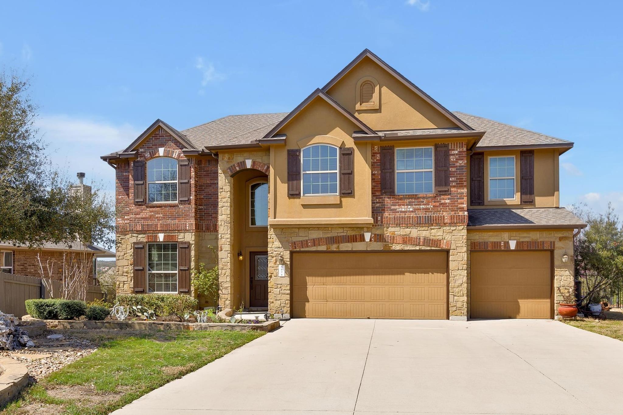 687 Ledgestone Dr, Austin, TX 78737