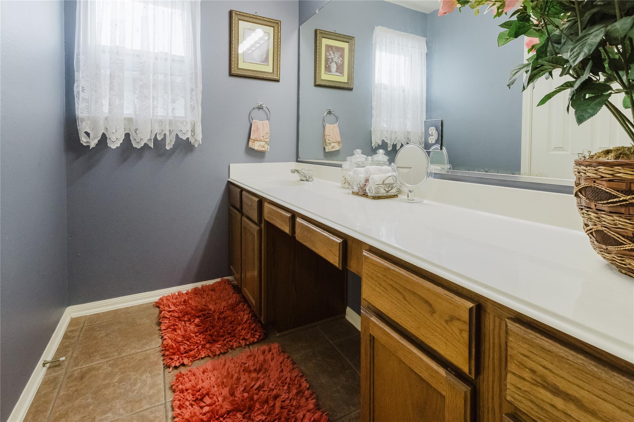 608 Stansted Manor Dr, Pflugerville, TX 78660