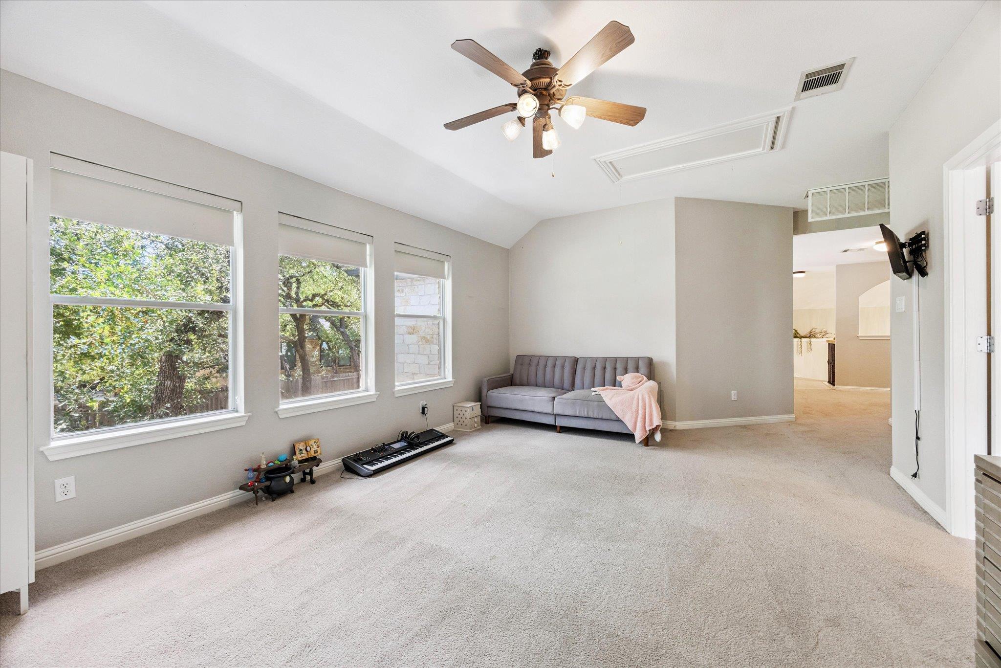 6817 Blissfield Dr, Austin, TX 78739