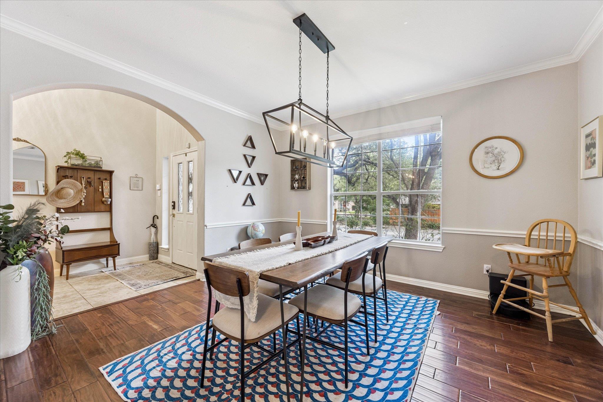 6817 Blissfield Dr, Austin, TX 78739