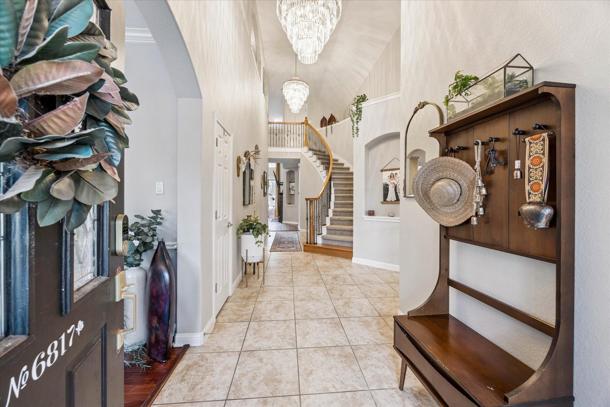 6817 Blissfield Dr, Austin, TX 78739