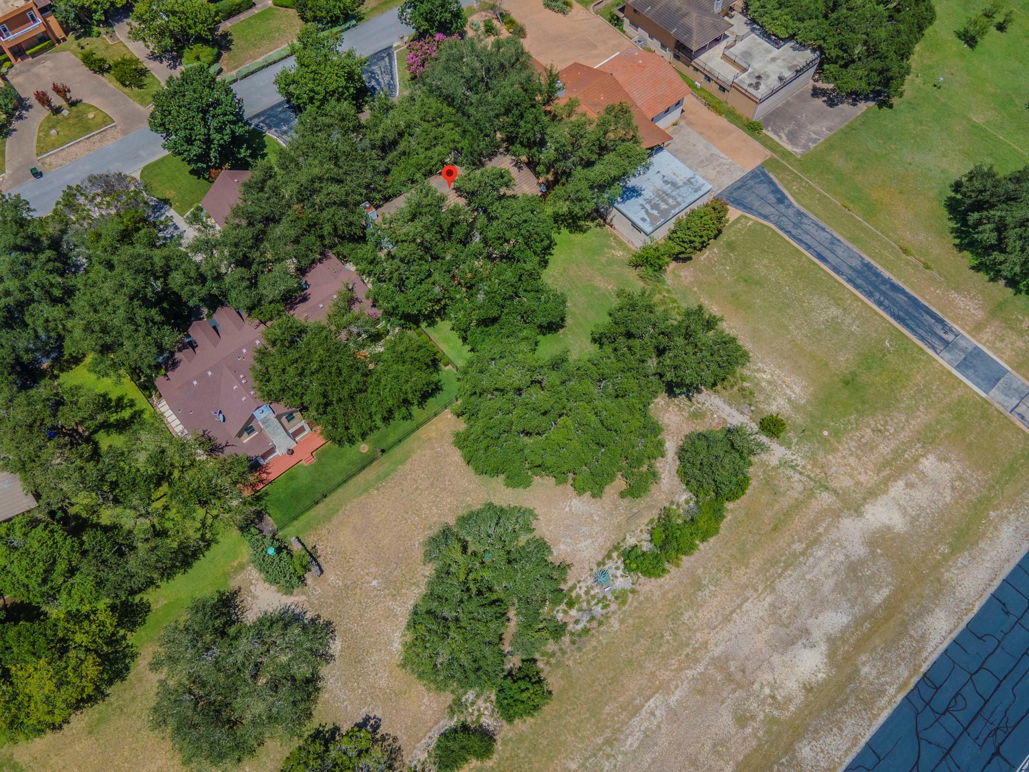 415 Dasher Dr, Lakeway, TX 78734