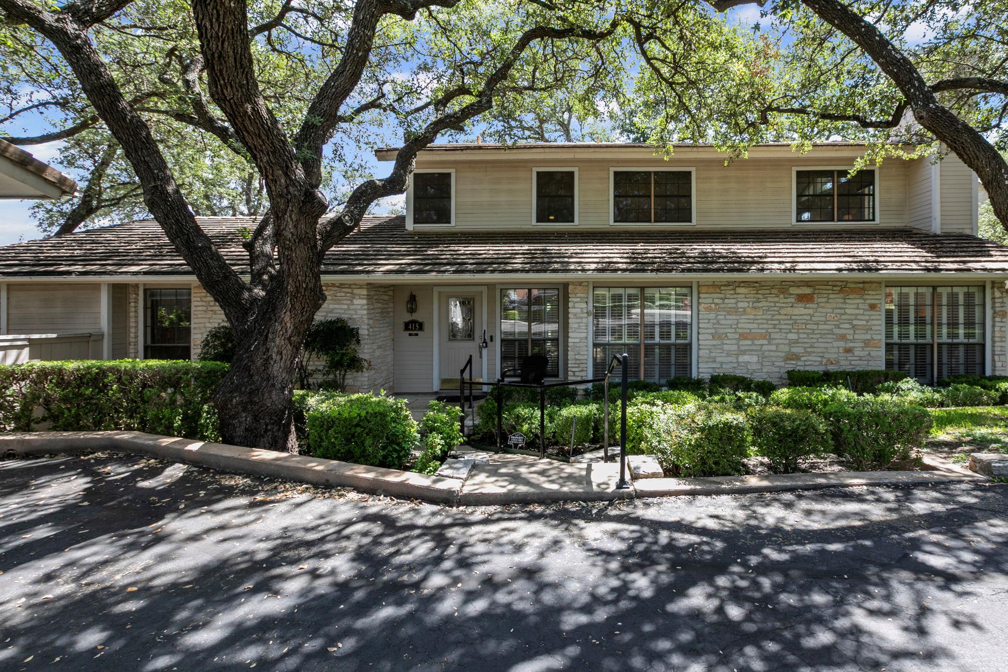 415 Dasher Dr, Lakeway, TX 78734