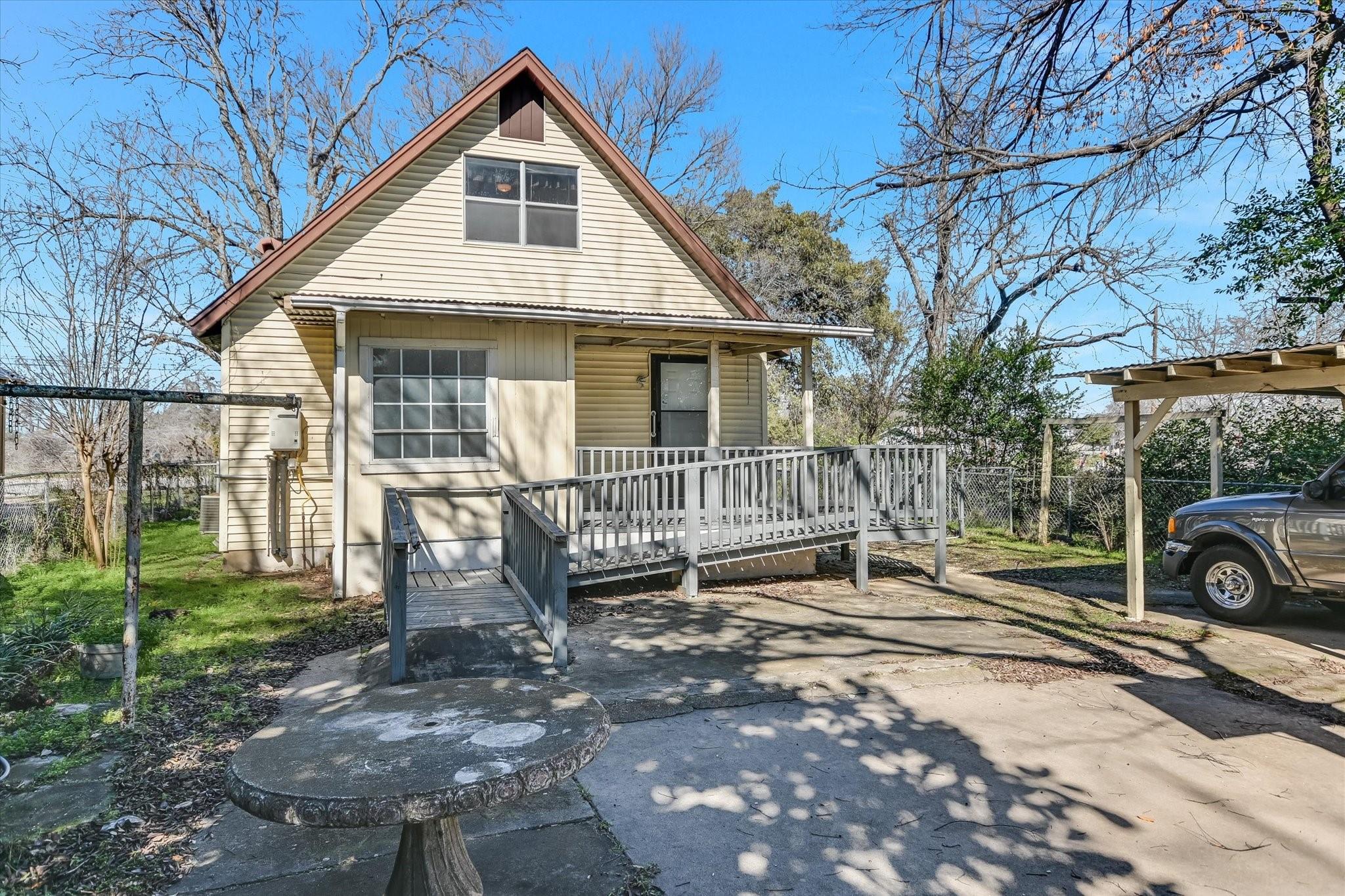405 Montopolis Dr, Austin, TX 78741