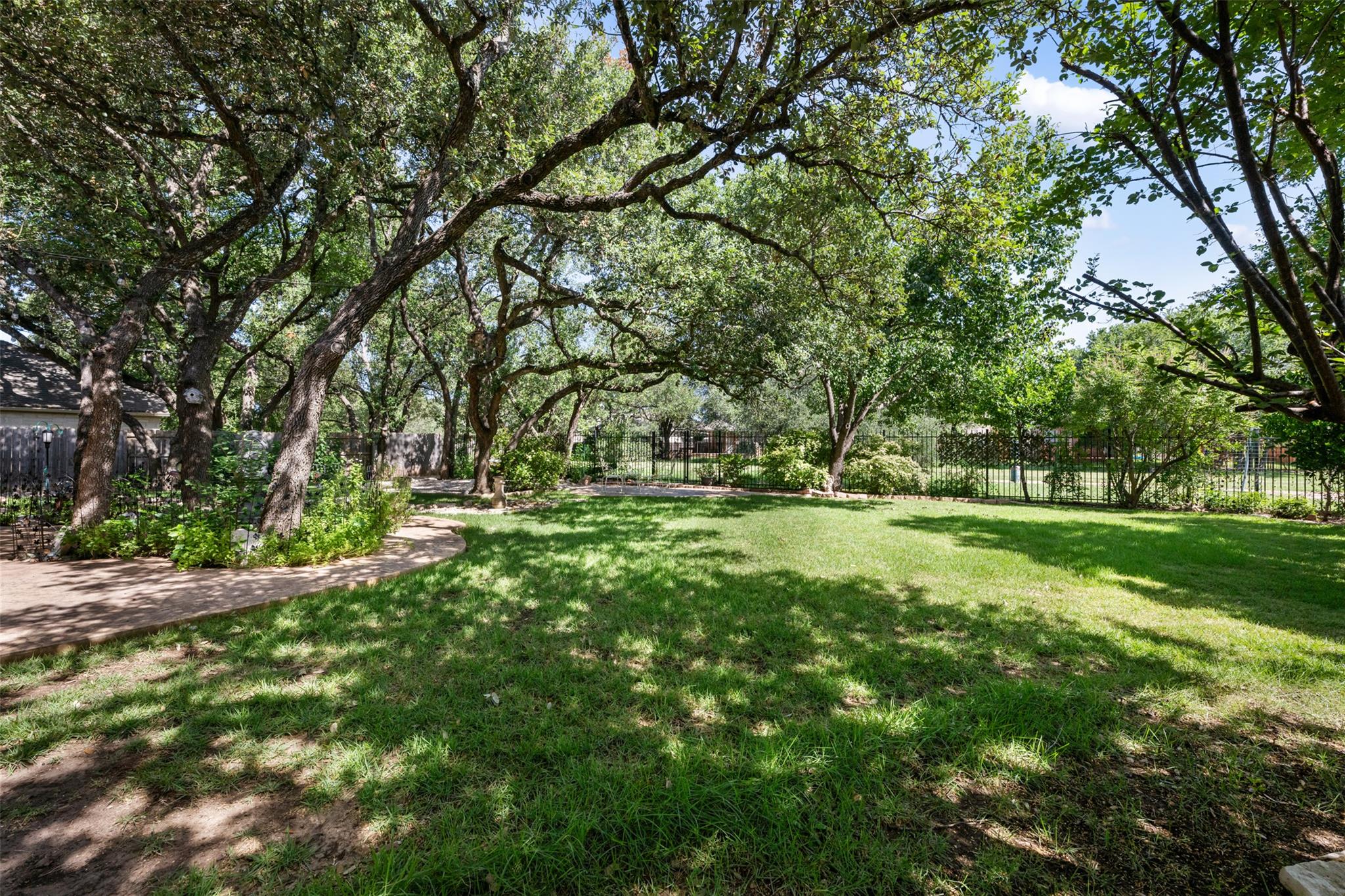 3811 Longhorn Acres St, Cedar Park, TX 78613