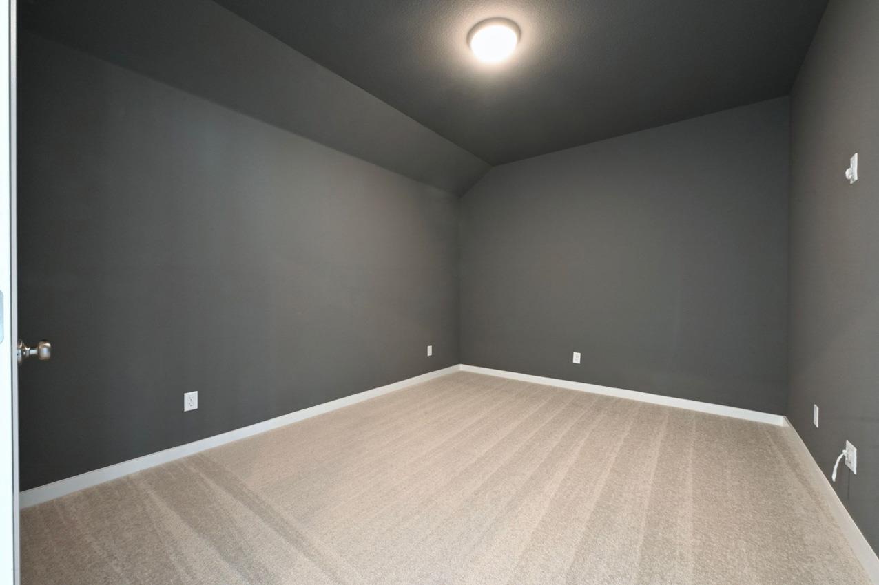 221 Wild Lily Trl, Georgetown, TX 78628