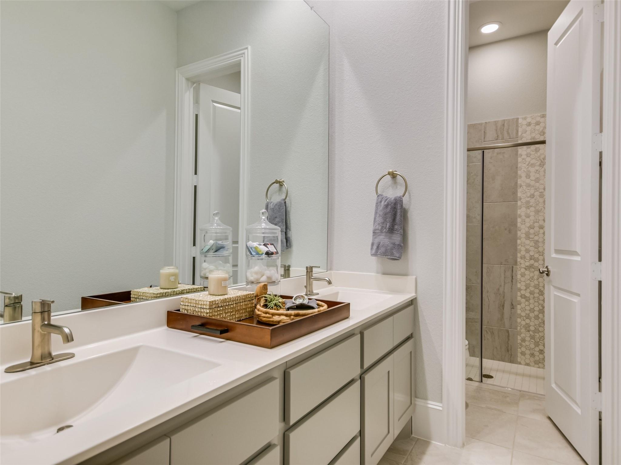 308 Lodestone Ln, Austin, TX 78738