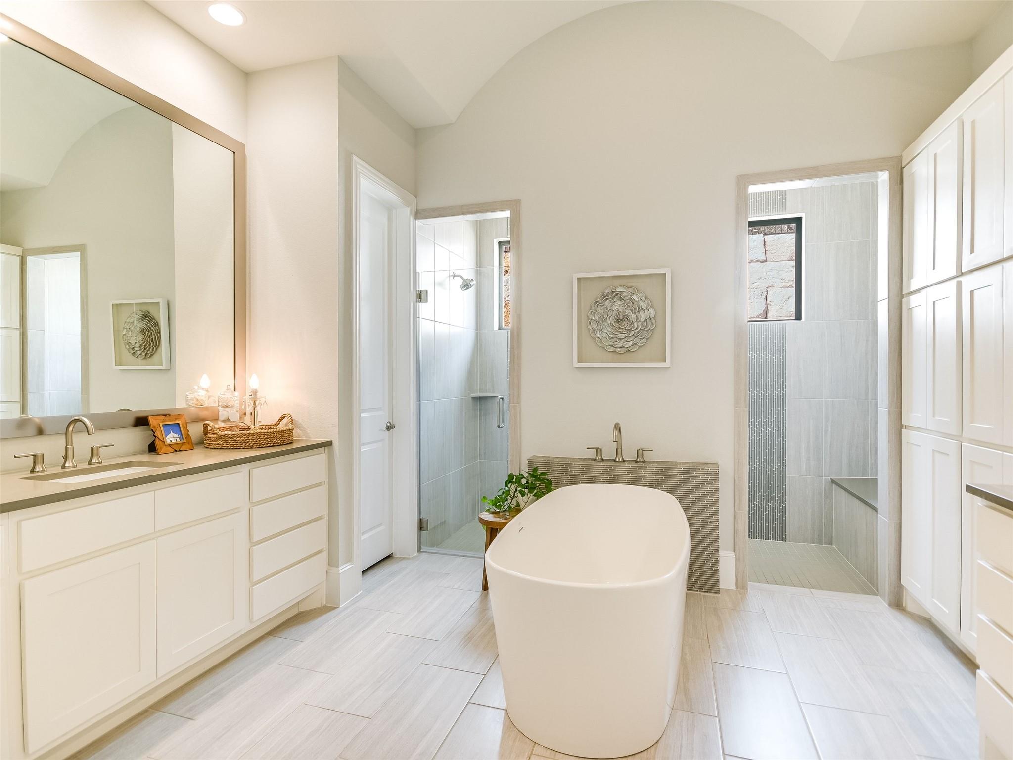 308 Lodestone Ln, Austin, TX 78738