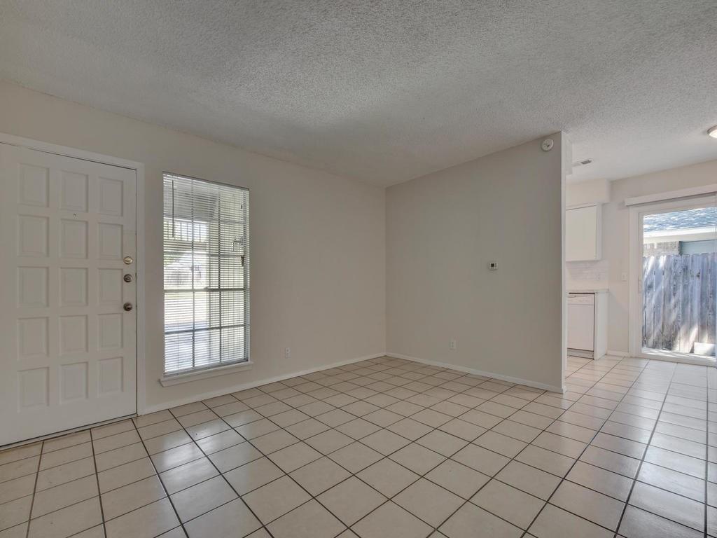 9003 Little Walnut Pkwy # A, Austin, TX 78758