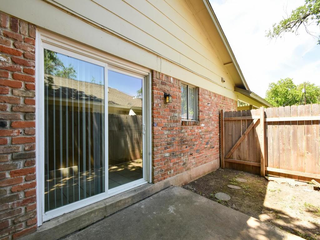 9003 Little Walnut Pkwy # A, Austin, TX 78758