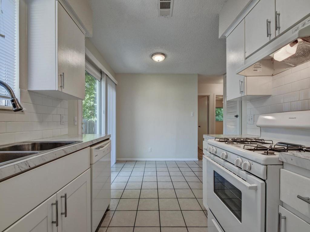 9003 Little Walnut Pkwy # A, Austin, TX 78758