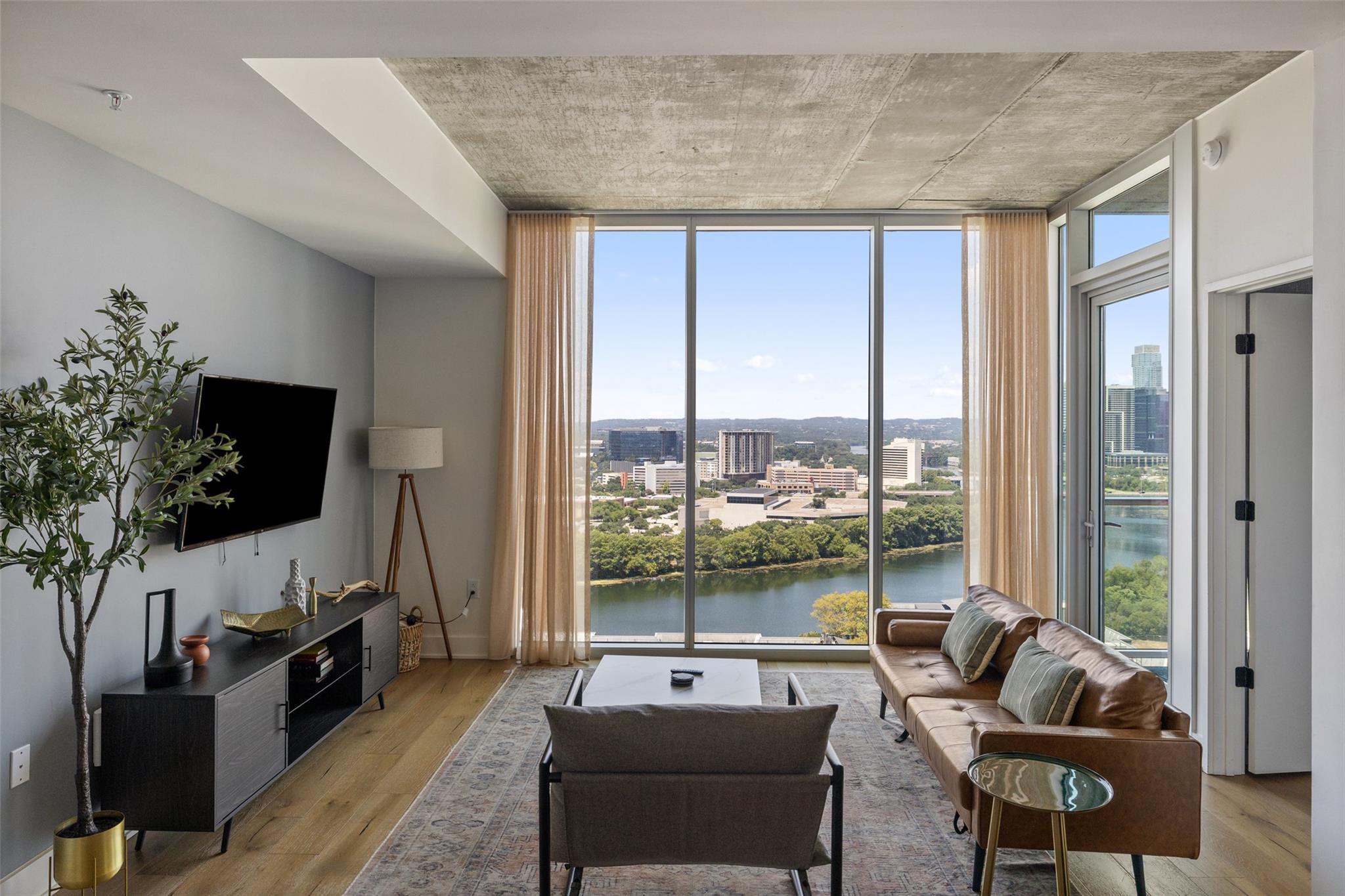 48 East Ave # 2201, Austin, TX 78701