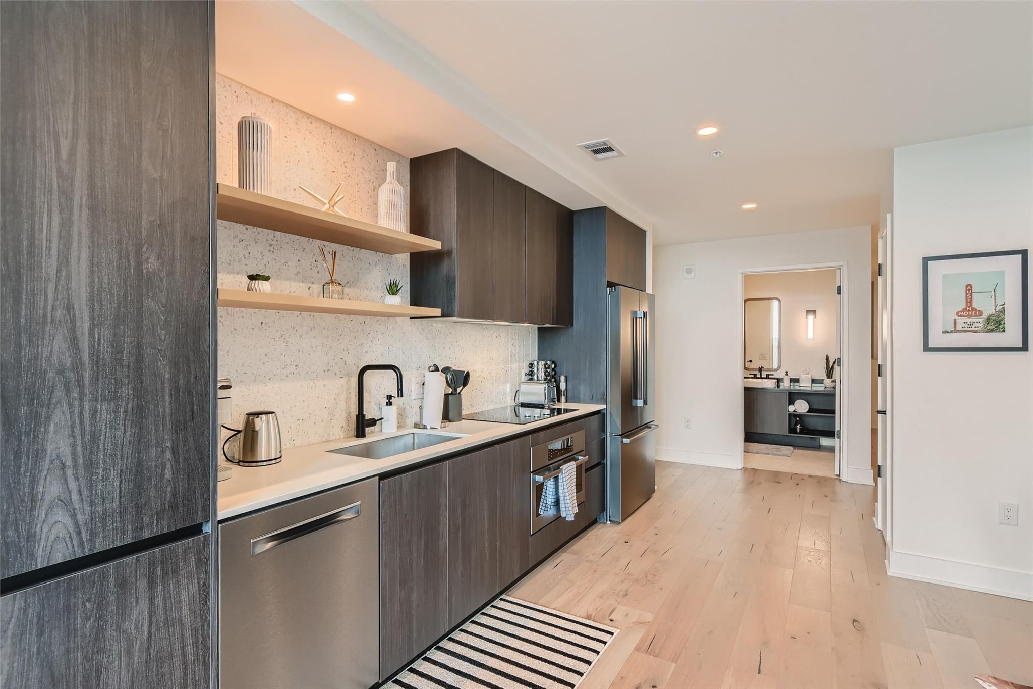 48 East Ave # 2201, Austin, TX 78701