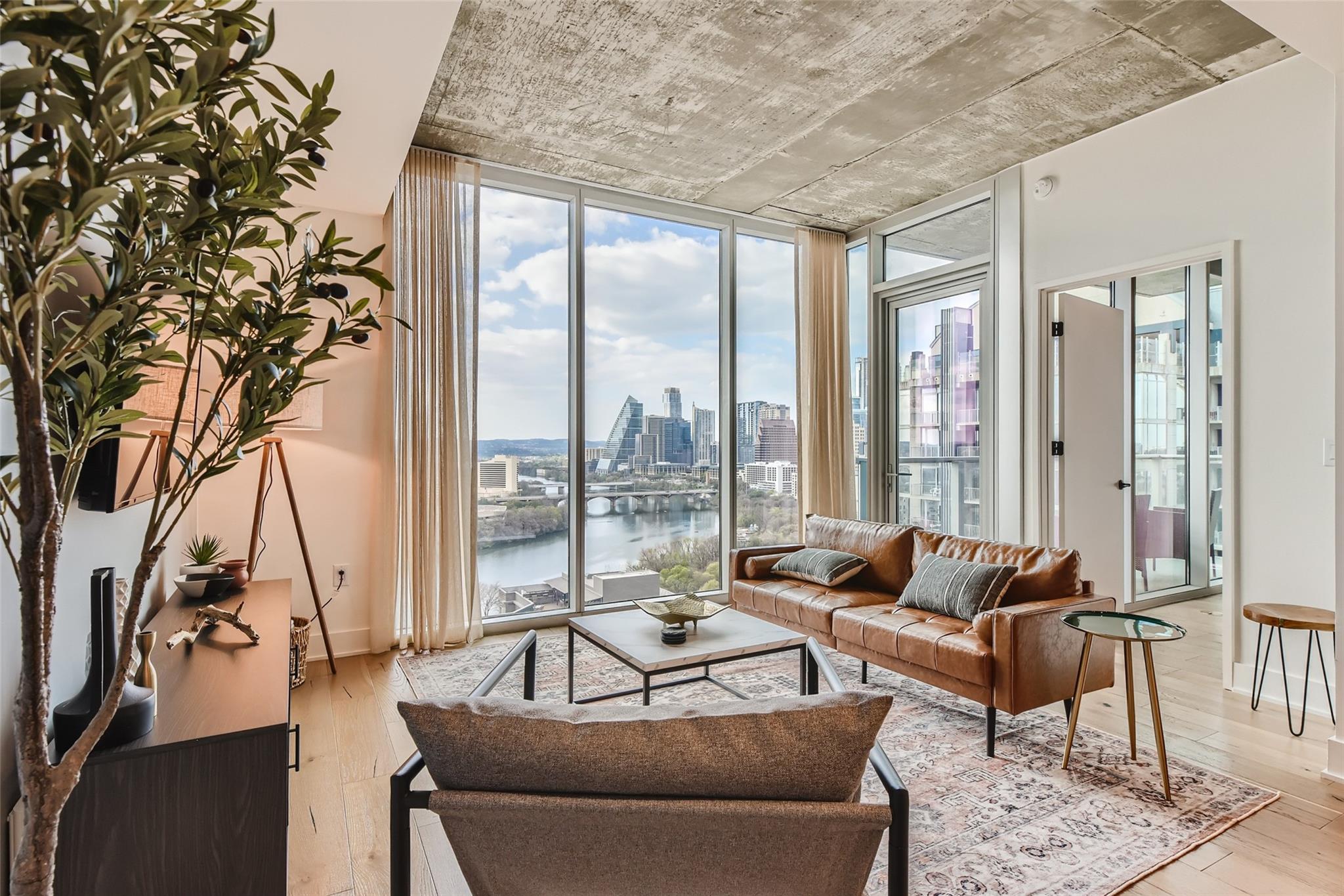 48 East Ave # 2201, Austin, TX 78701