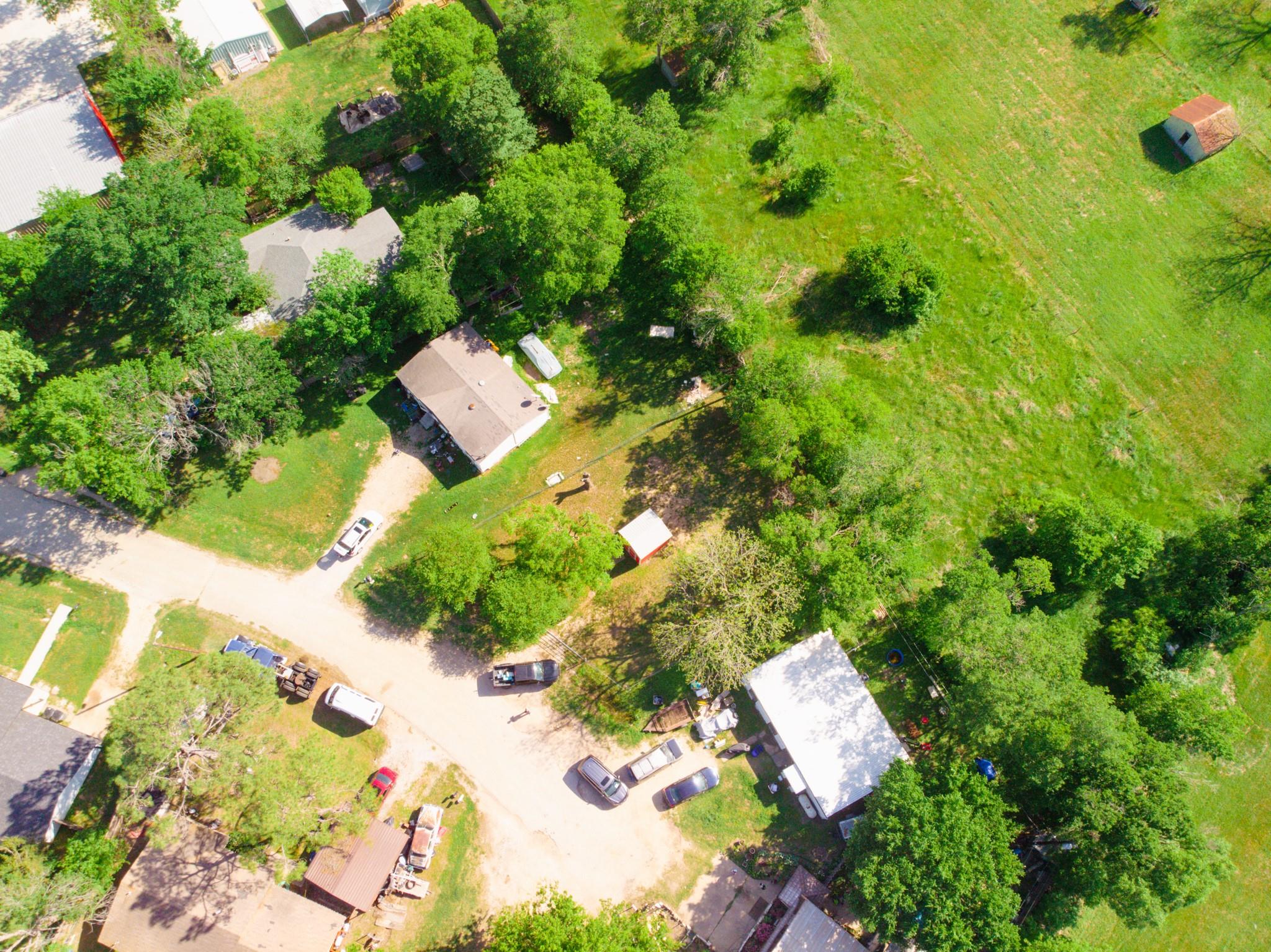 907 Westview Cir, Caldwell, TX 77836