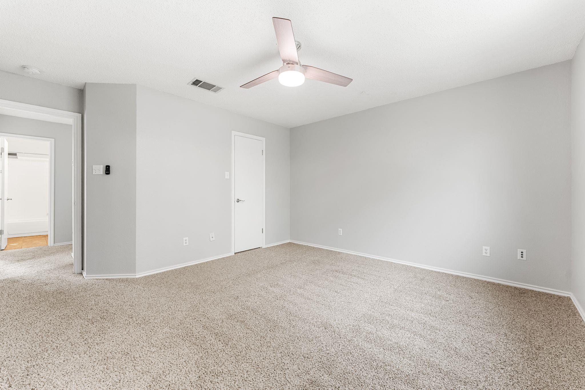 1303 Julies Walk, Pflugerville, TX 78660