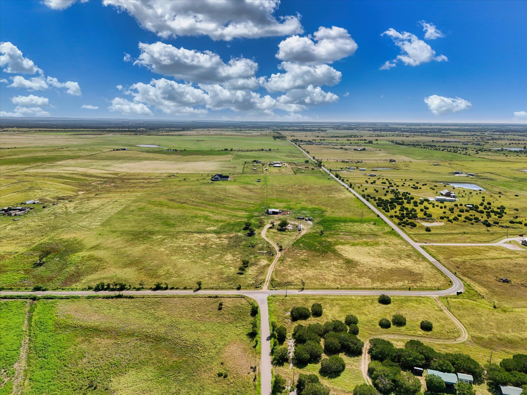 3205 County Road 211 Rd, Bertram, TX 78605