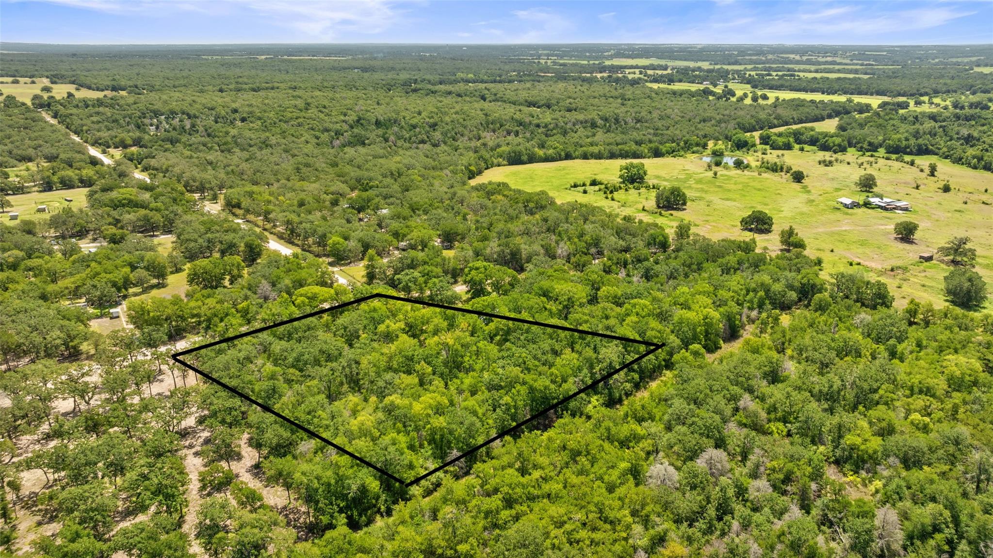 1172 Deerwood Dr, Elgin, TX 78621