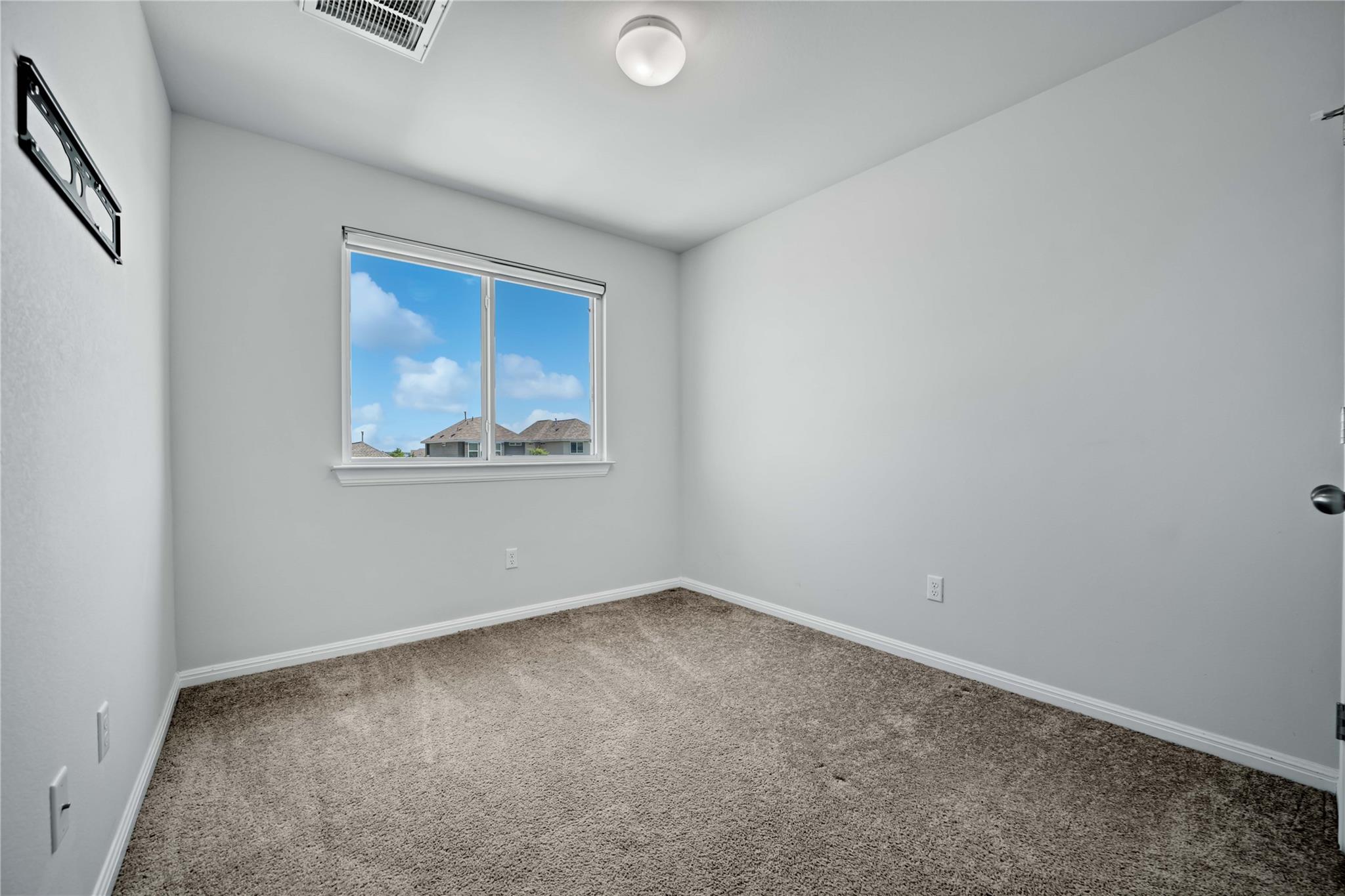 314 Spiny Lizard Ln, San Marcos, TX 78666