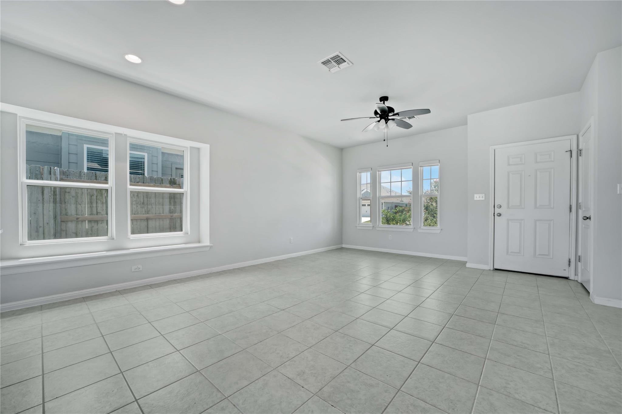 314 Spiny Lizard Ln, San Marcos, TX 78666