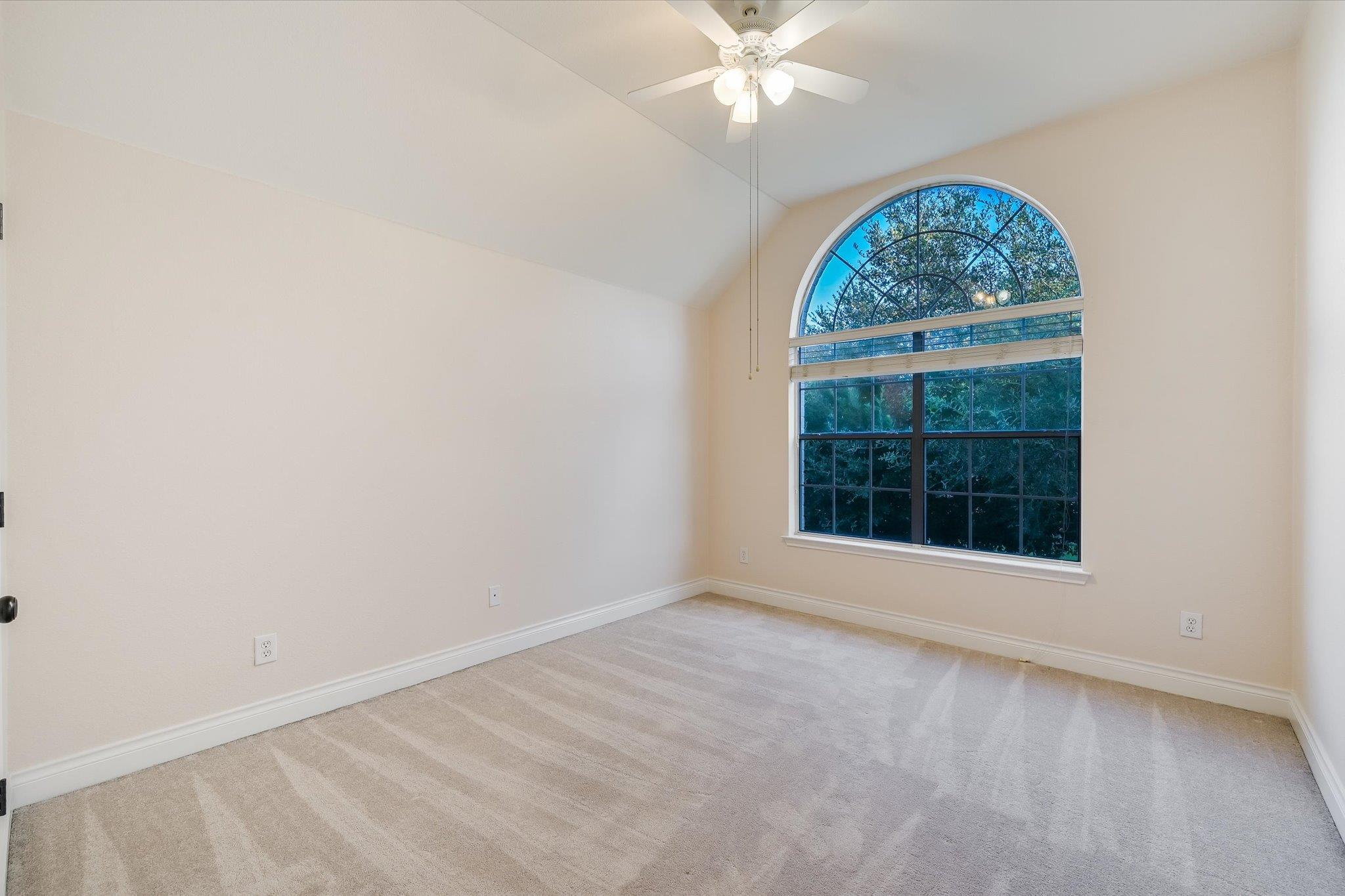 7018 Avignon Dr, Round Rock, TX 78681