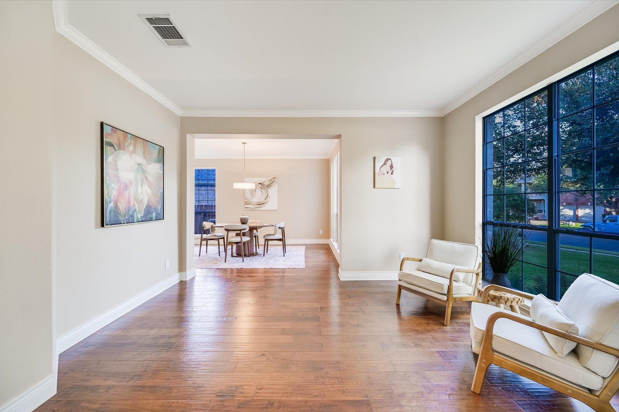 7018 Avignon Dr, Round Rock, TX 78681