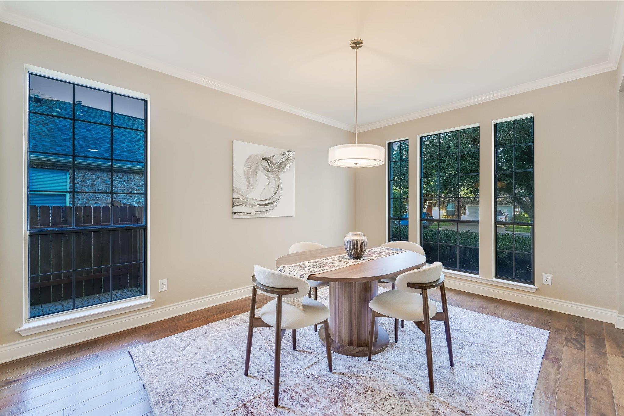 7018 Avignon Dr, Round Rock, TX 78681