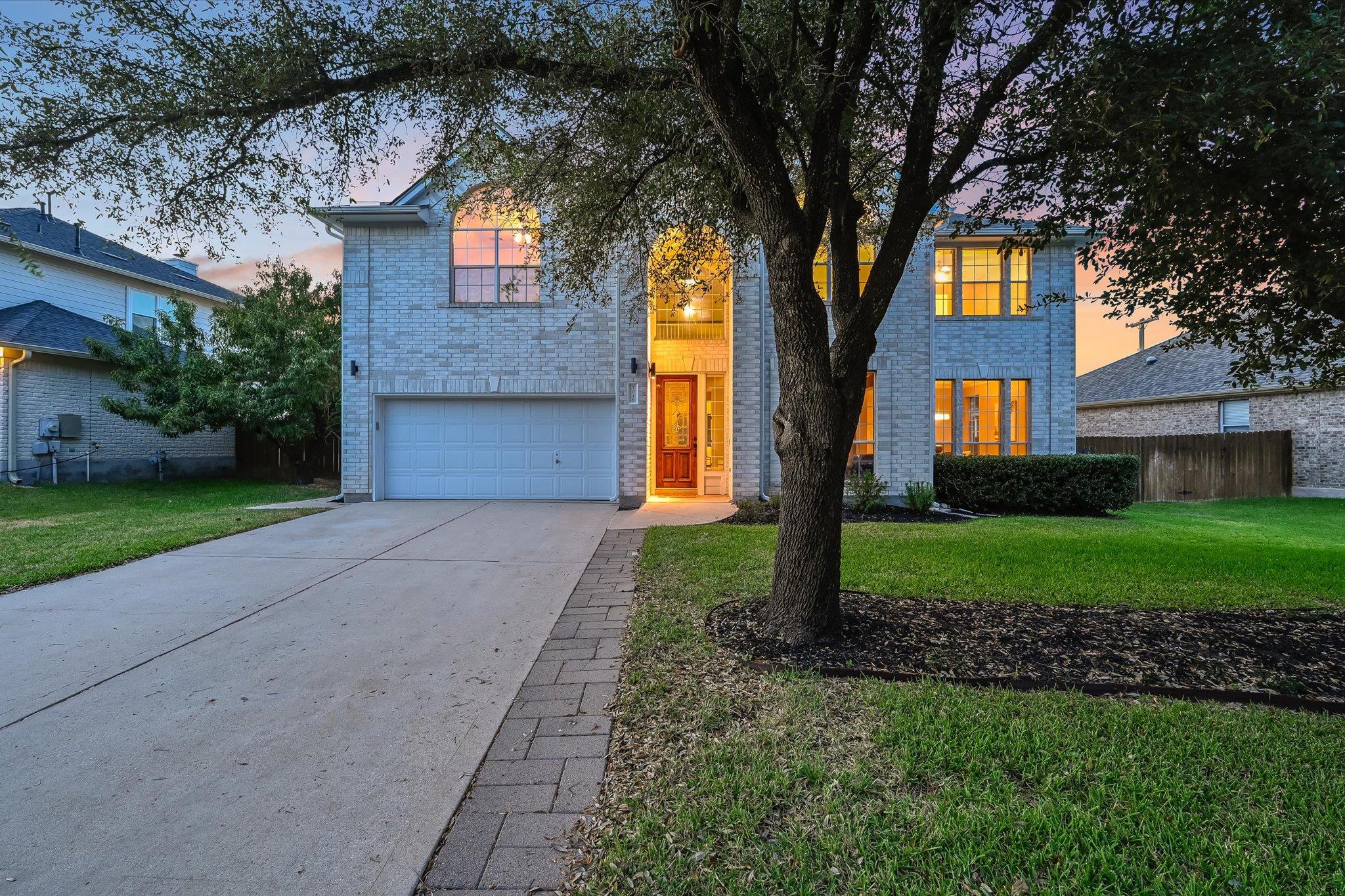 7018 Avignon Dr, Round Rock, TX 78681
