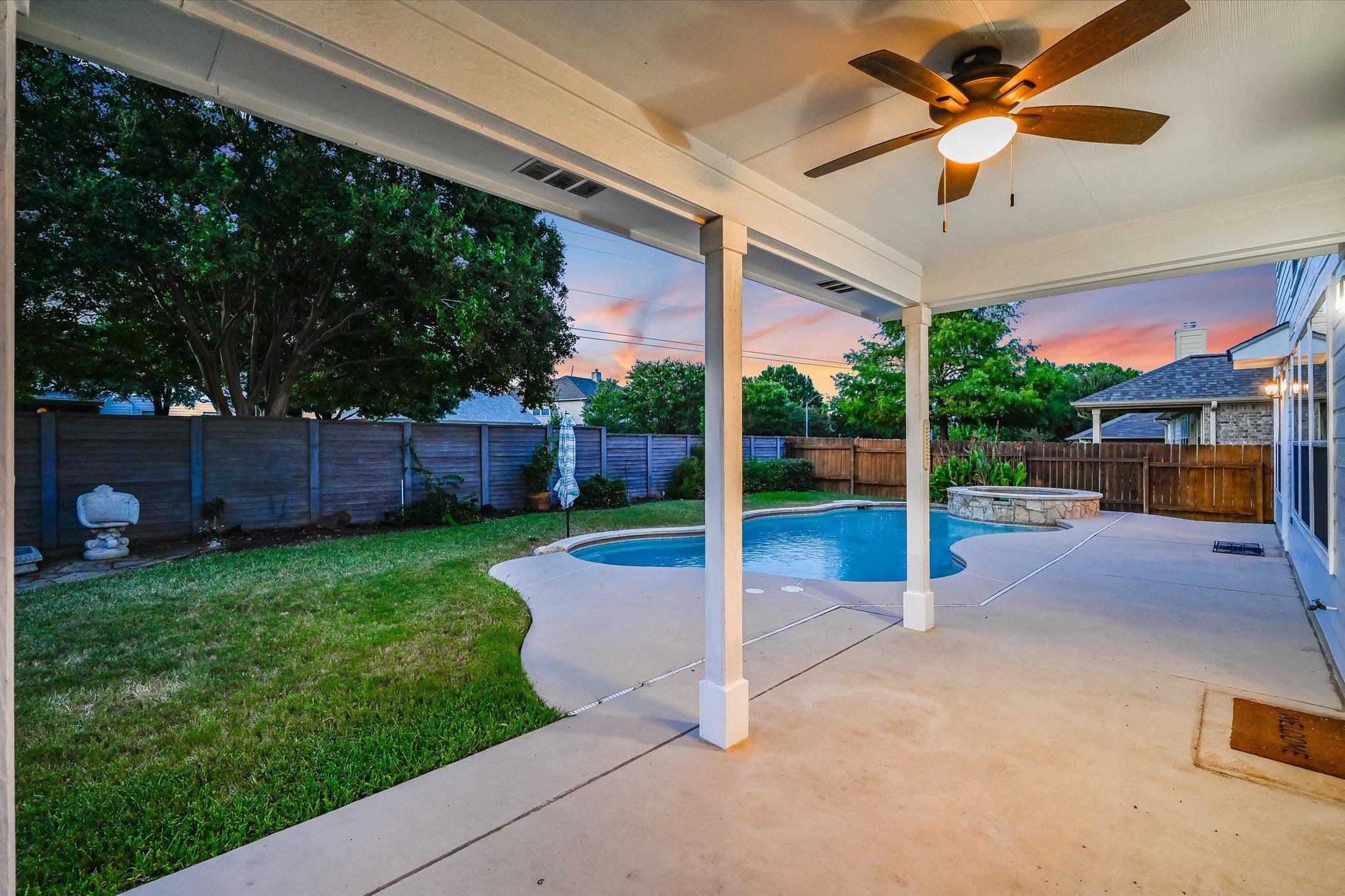 7018 Avignon Dr, Round Rock, TX 78681