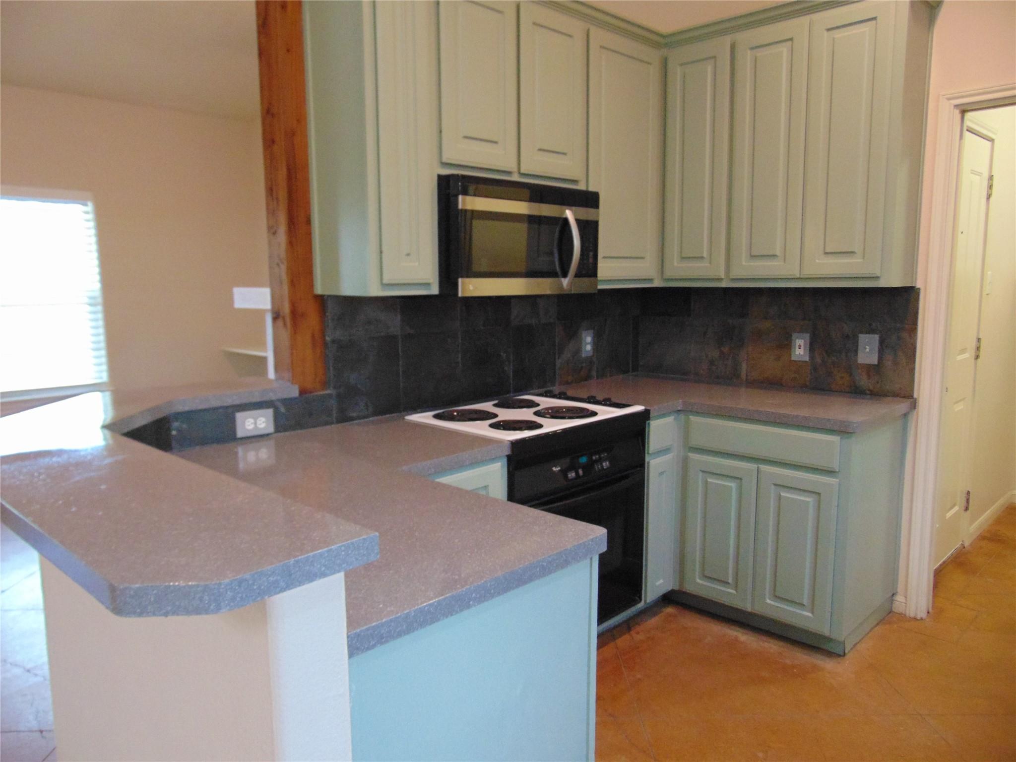 Dripping Springs, TX 78620