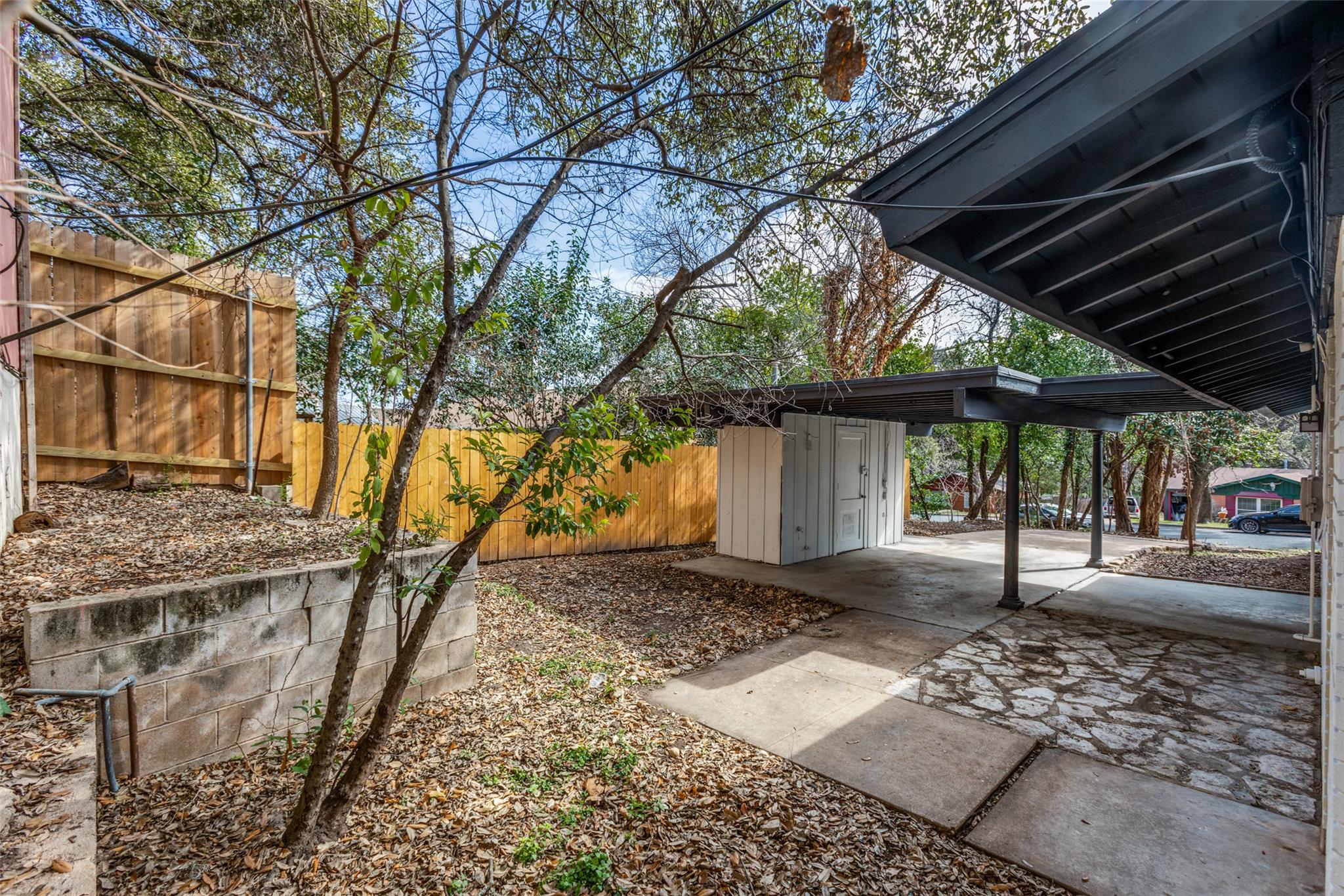 400 Cherry Hill Dr, Austin, TX 78704