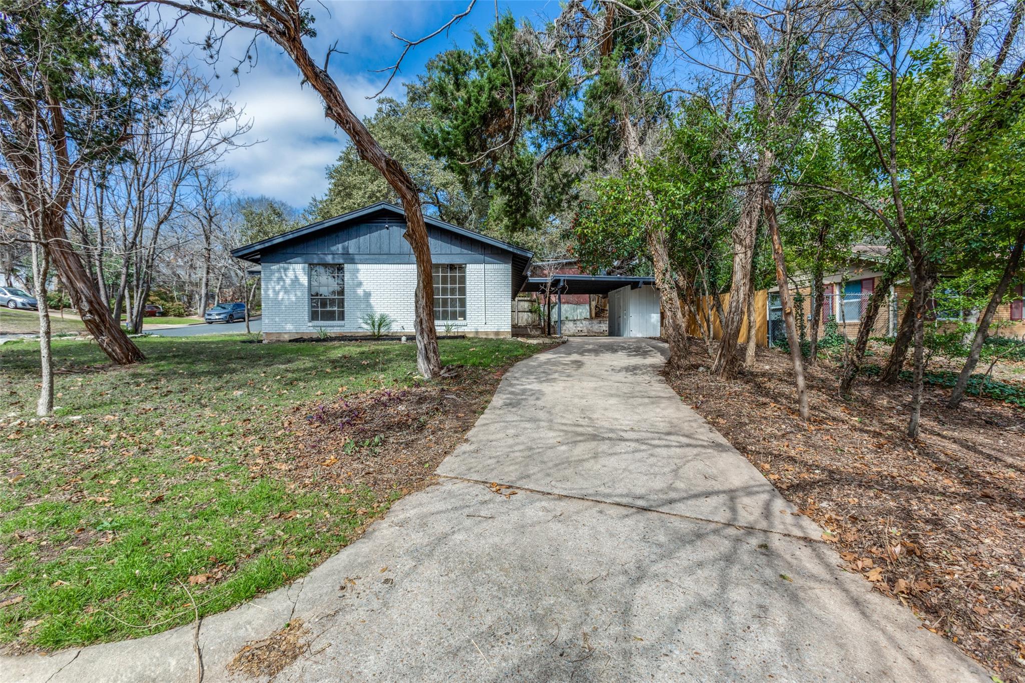 400 Cherry Hill Dr, Austin, TX 78704