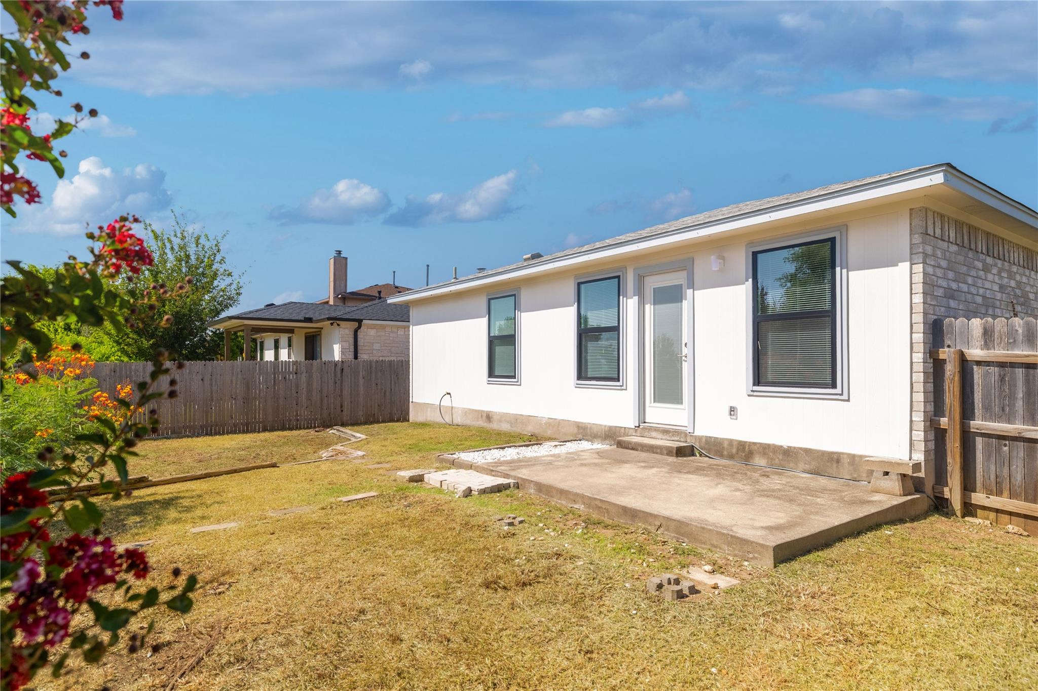 2008 Garrison Dr, Leander, TX 78641