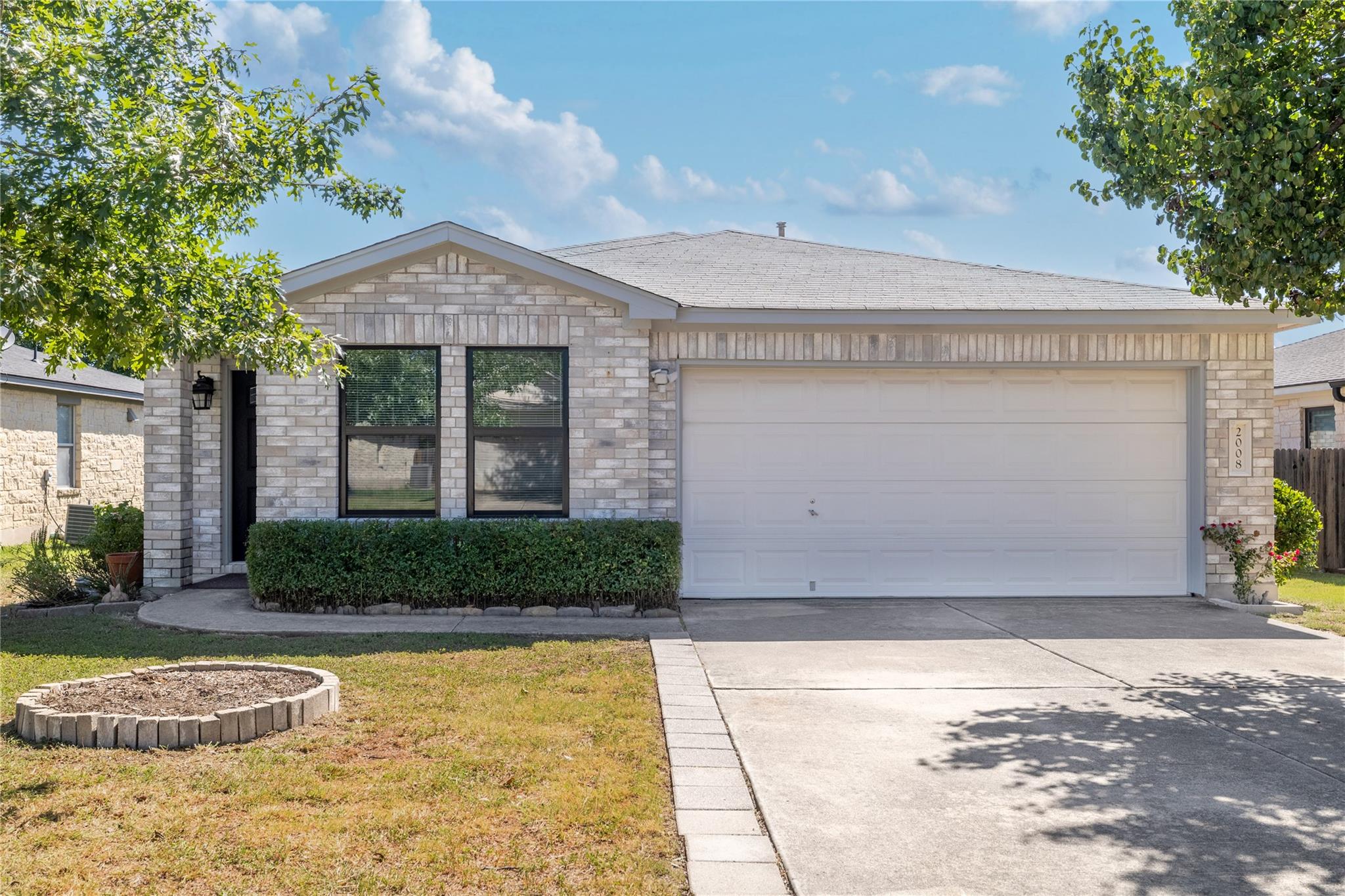 2008 Garrison Dr, Leander, TX 78641