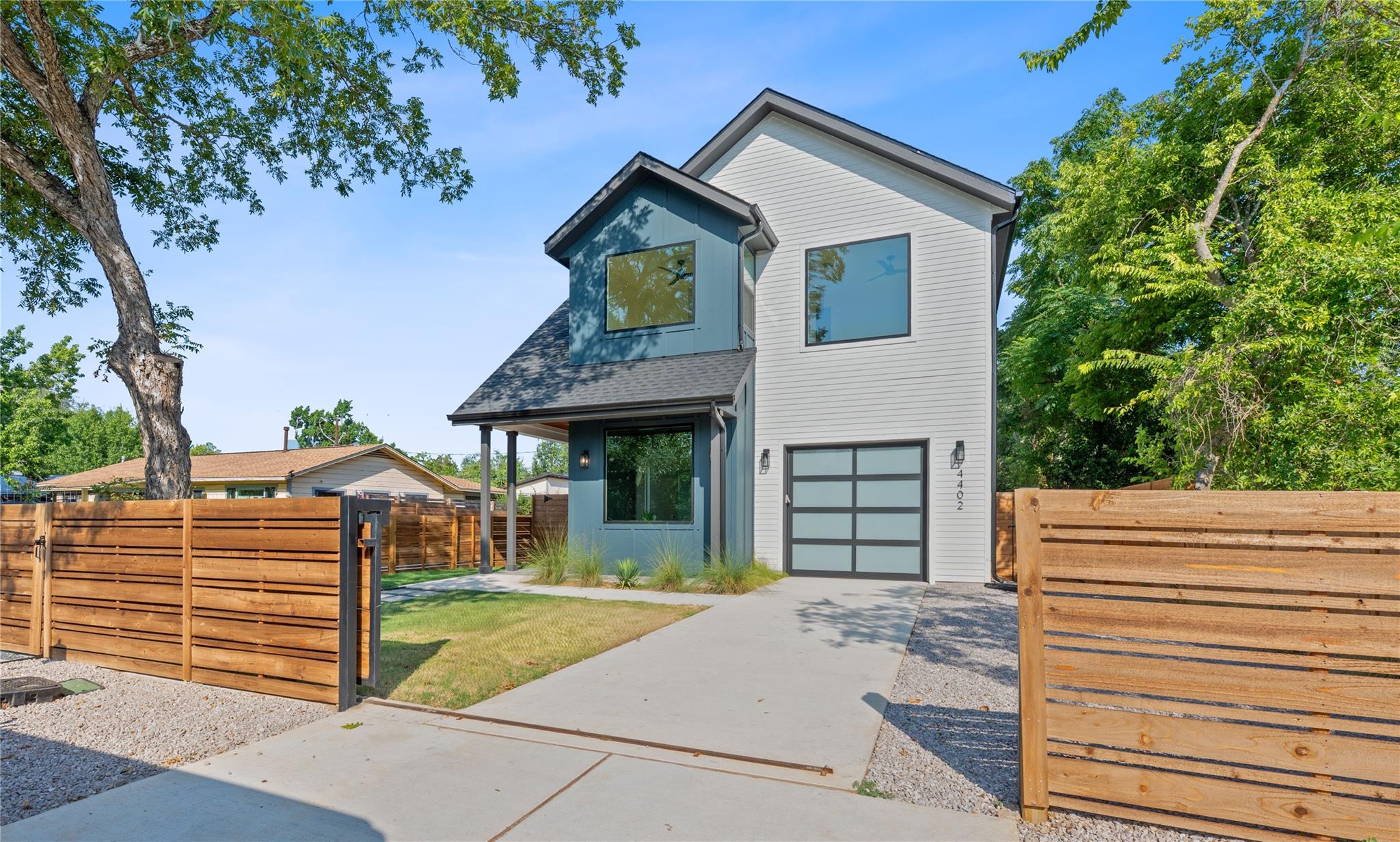 4402 Garnett St # 1, Austin, TX 78745