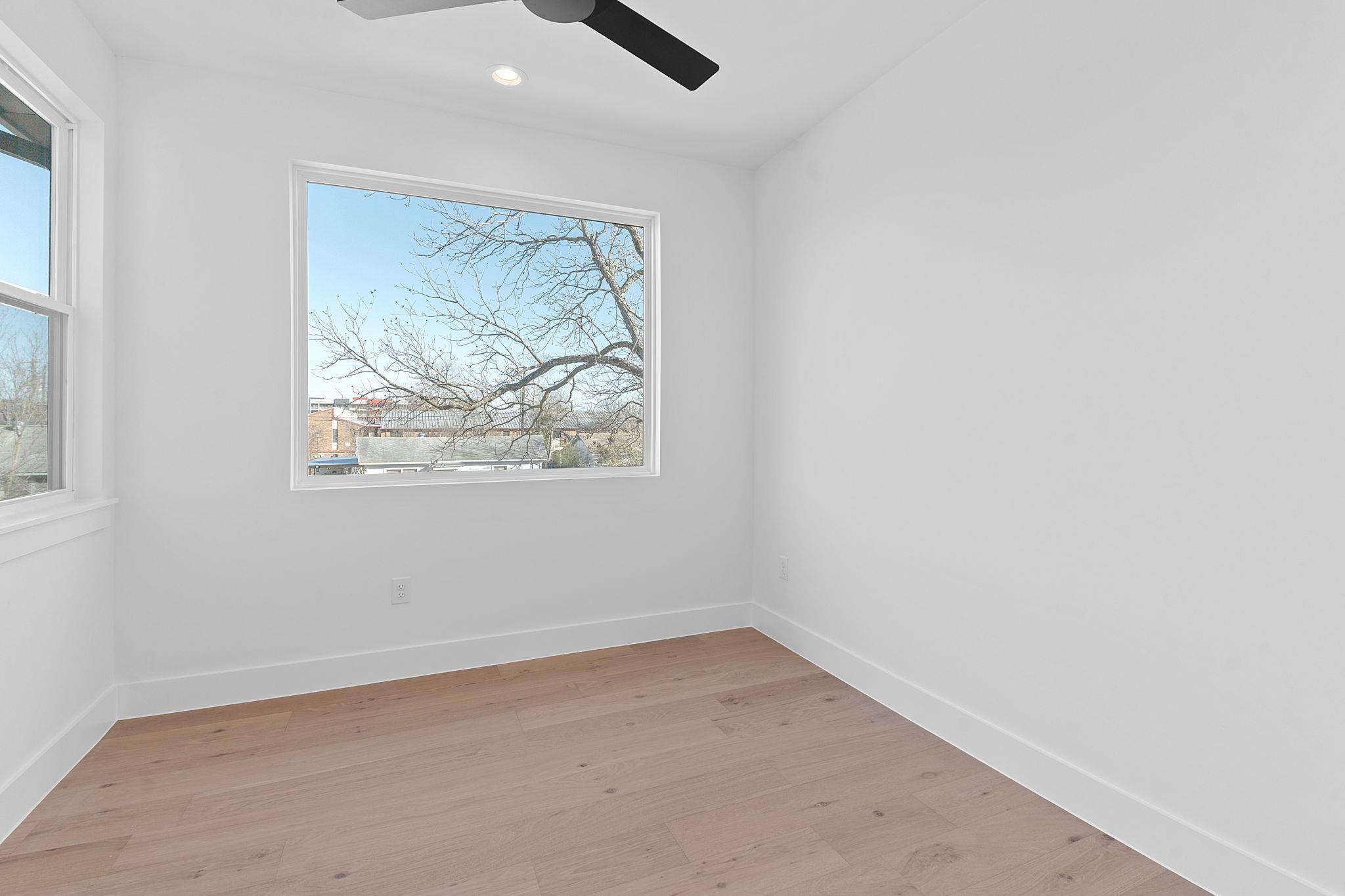 4402 Garnett St # 1, Austin, TX 78745