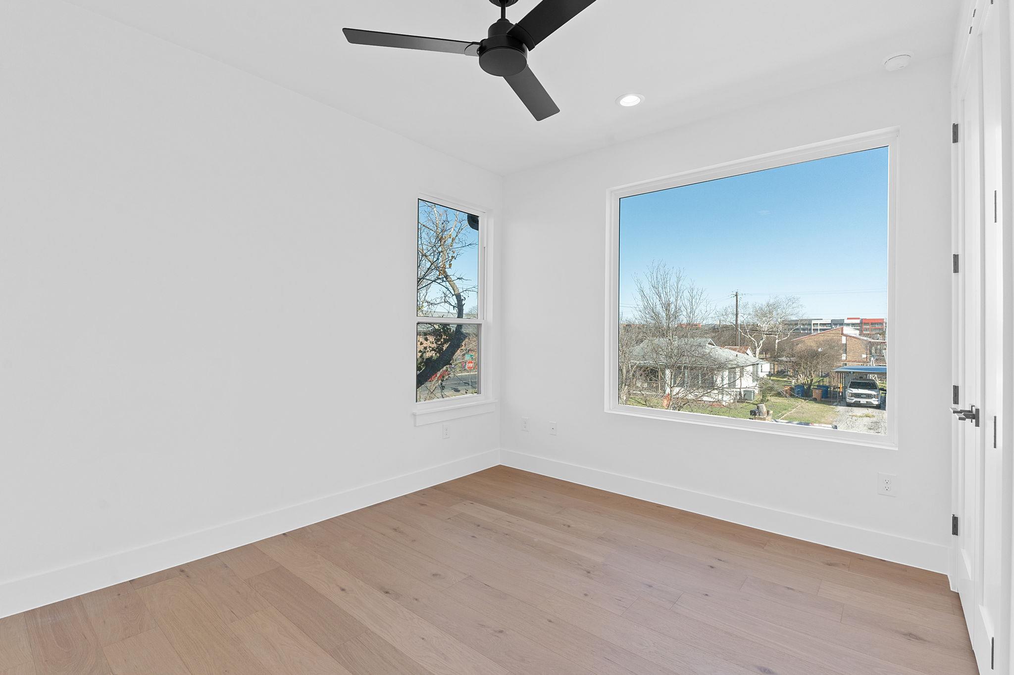 4402 Garnett St # 1, Austin, TX 78745