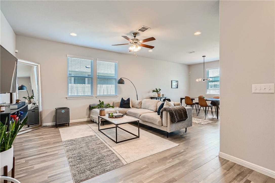10317 Laurie Ln, Austin, TX 78747