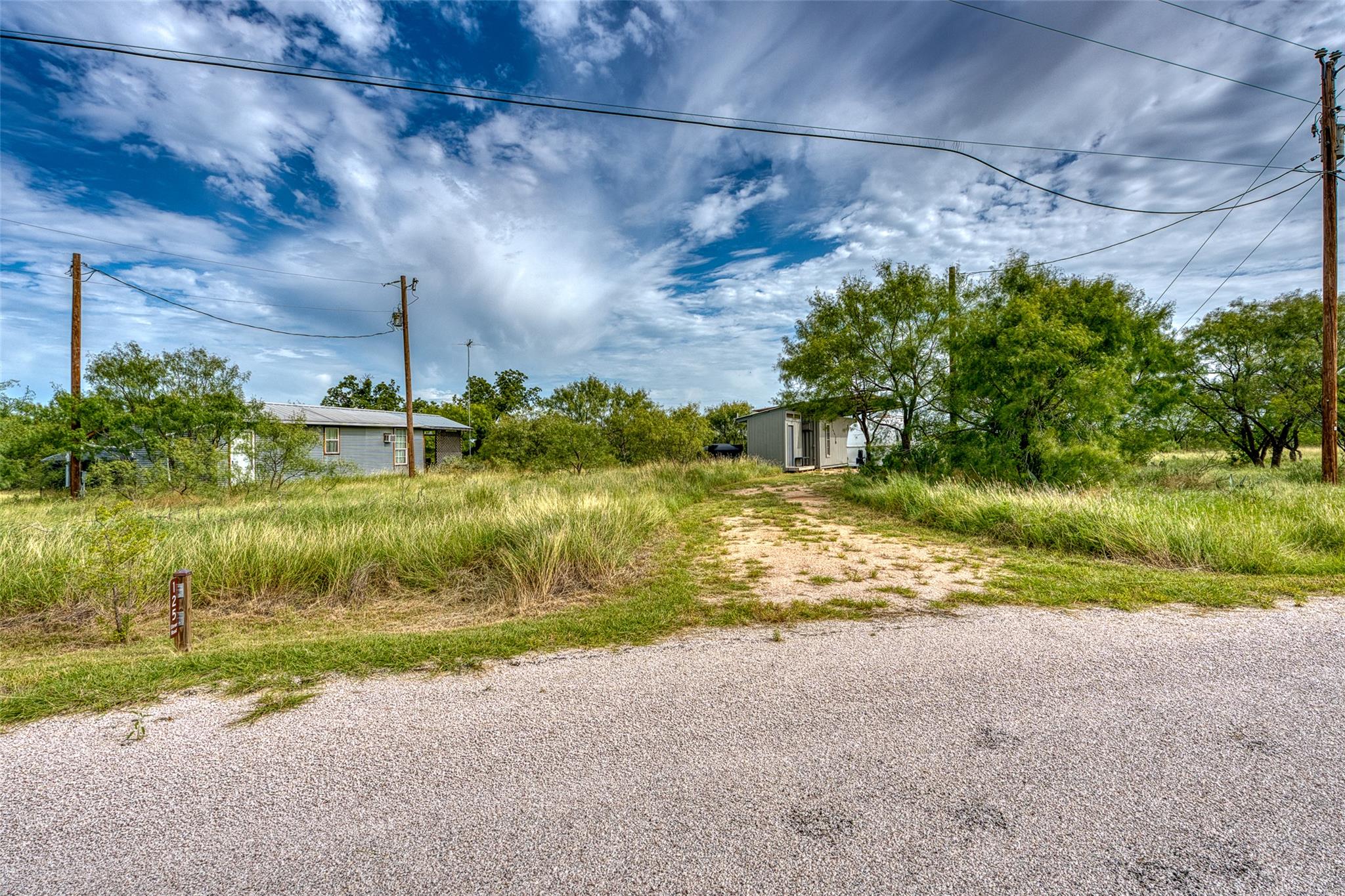 125 Elmer Rd, Llano, TX 78643