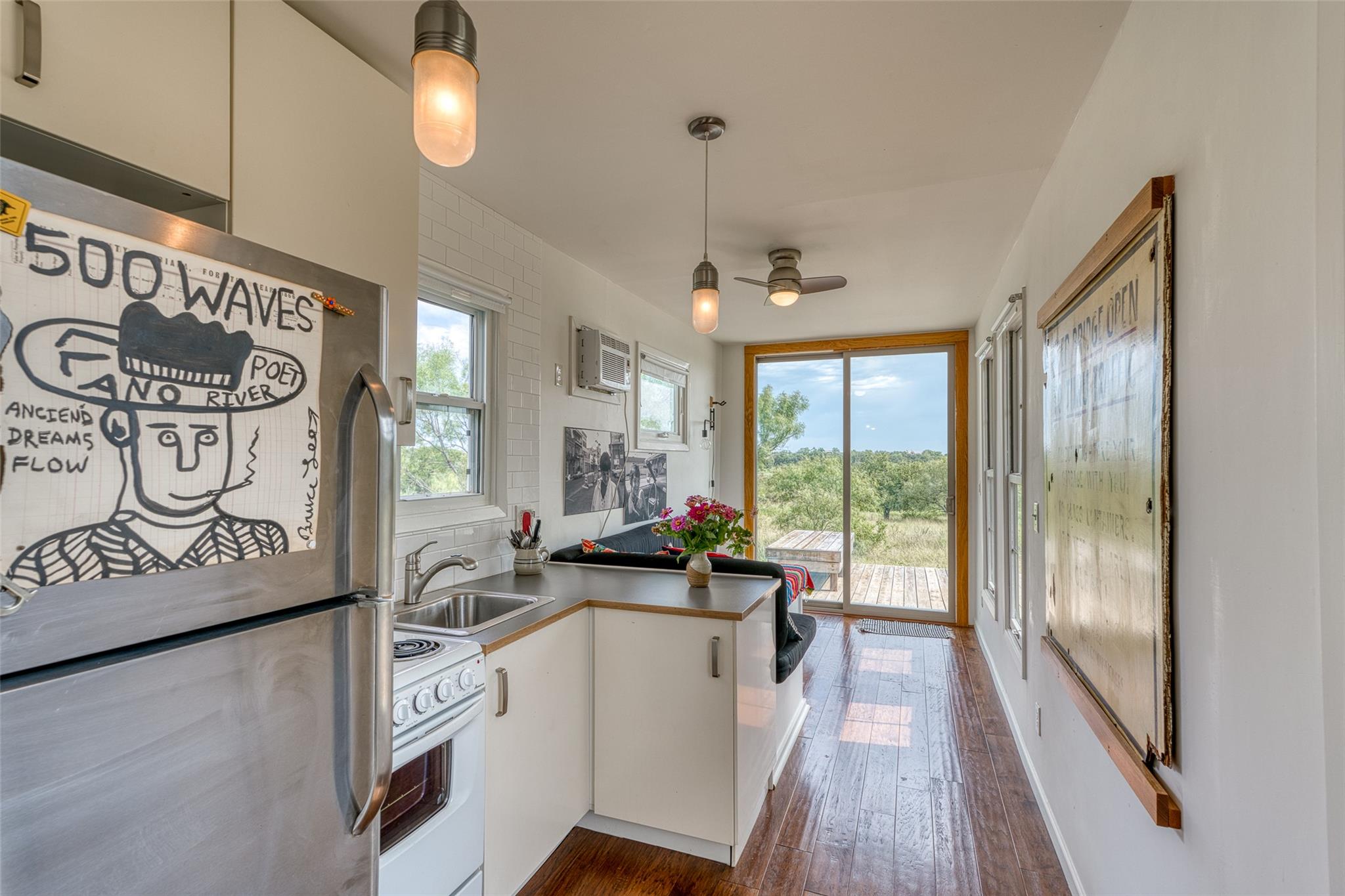 125 Elmer Rd, Llano, TX 78643