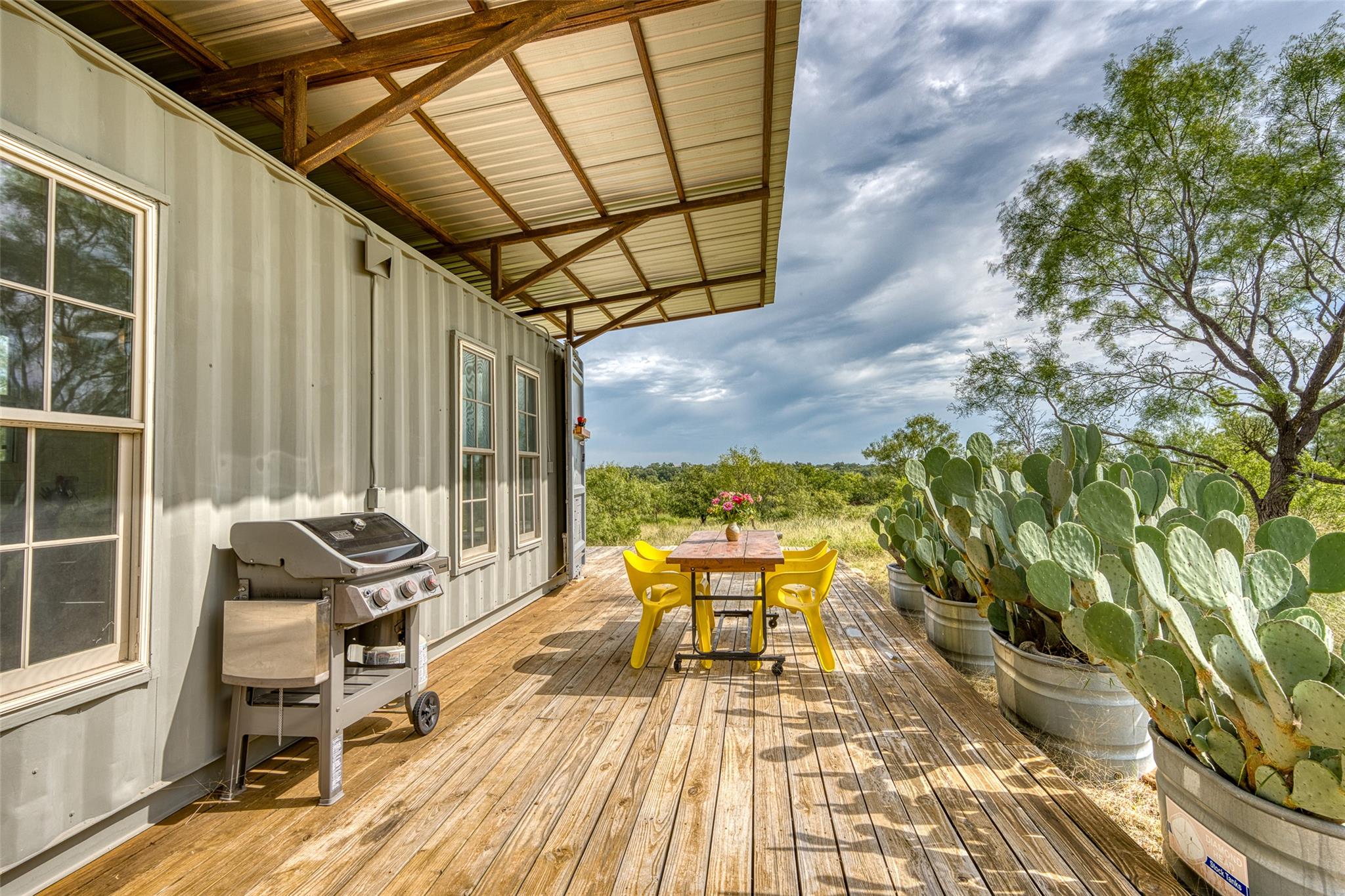 125 Elmer Rd, Llano, TX 78643