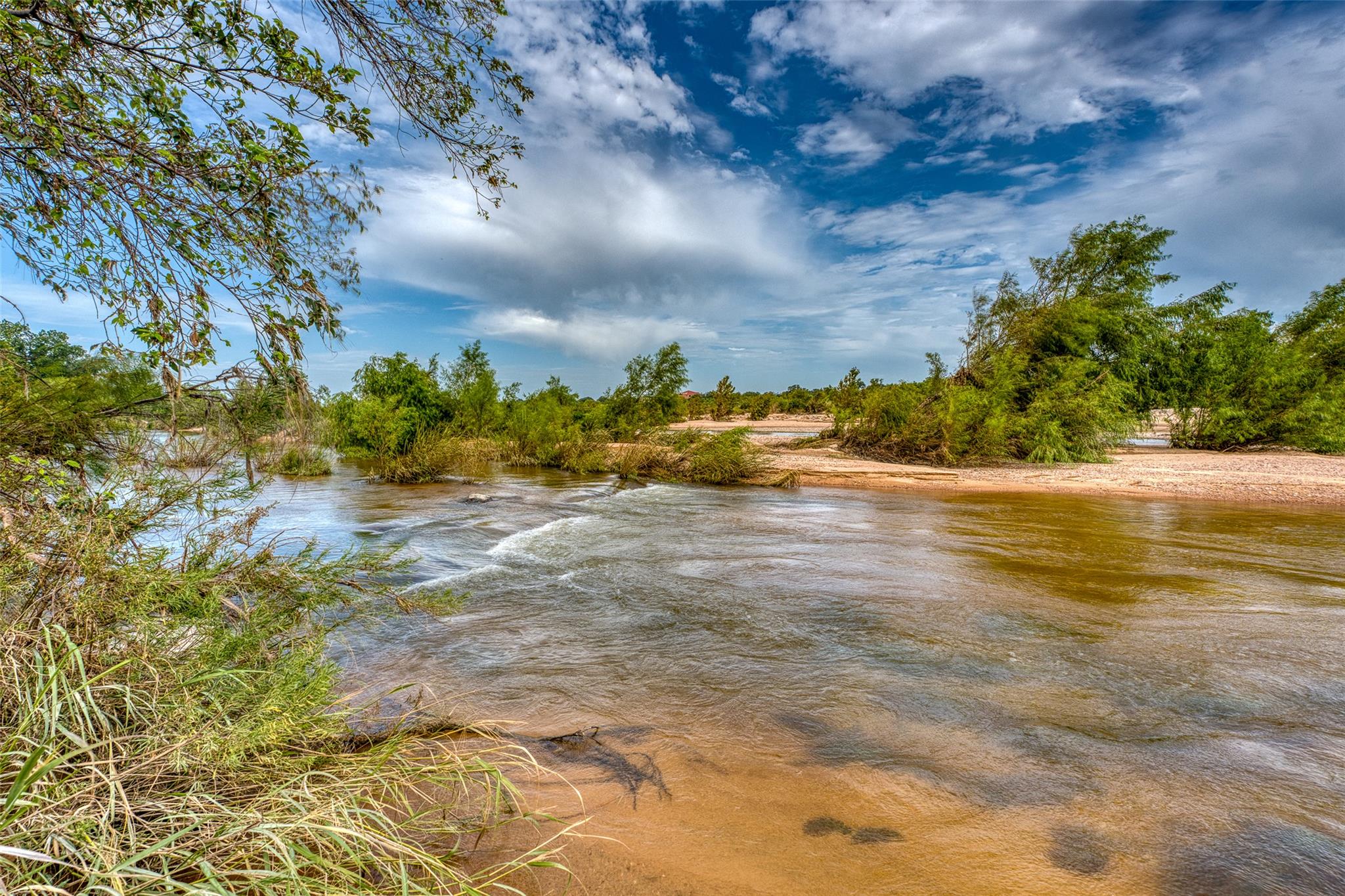 125 Elmer Rd, Llano, TX 78643
