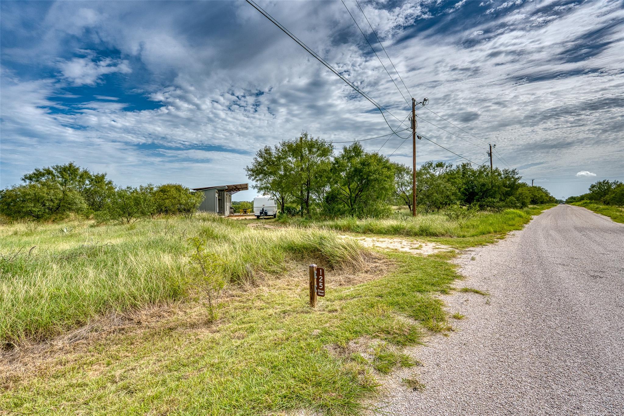 125 Elmer Rd, Llano, TX 78643
