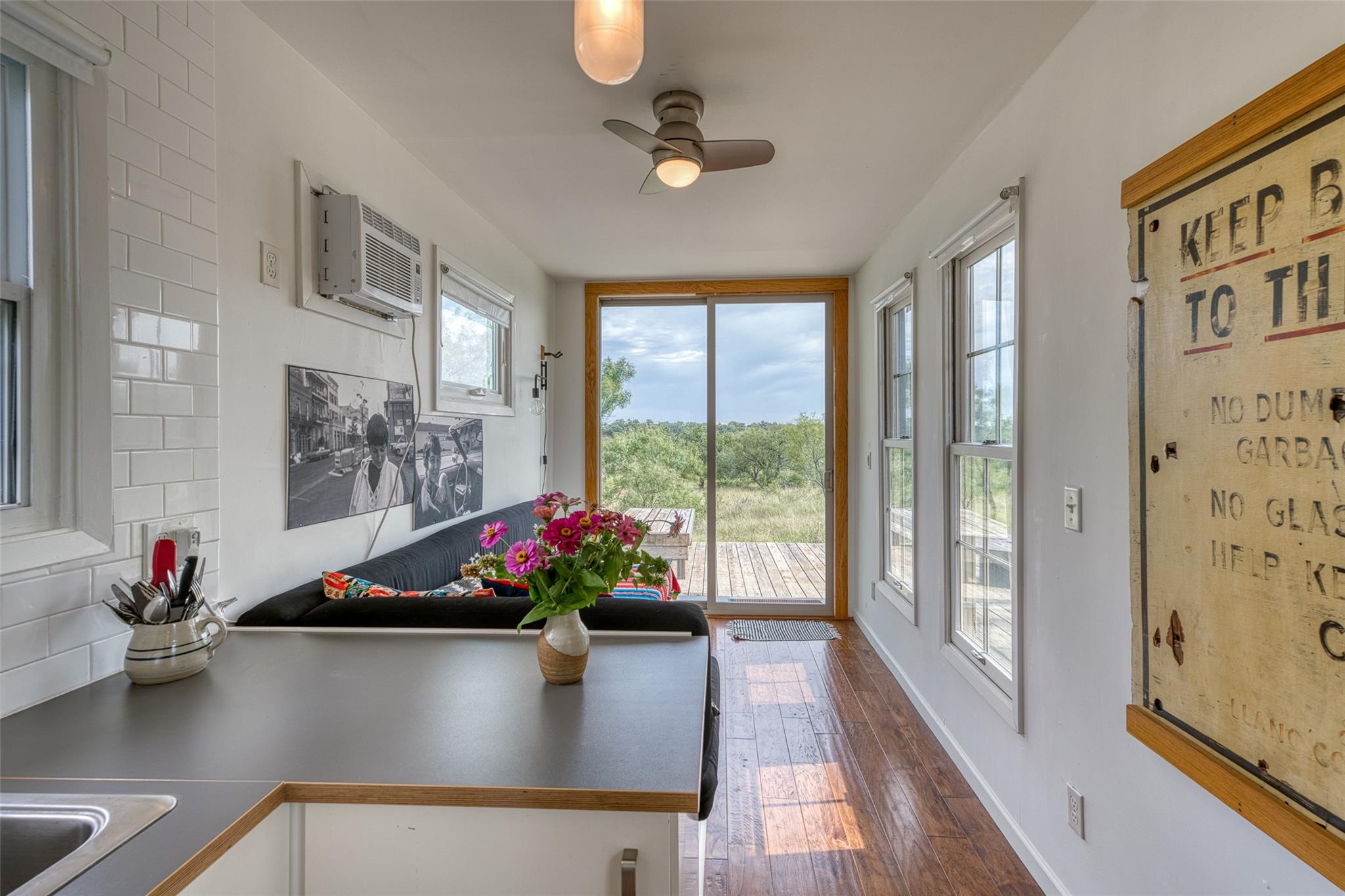 125 Elmer Rd, Llano, TX 78643